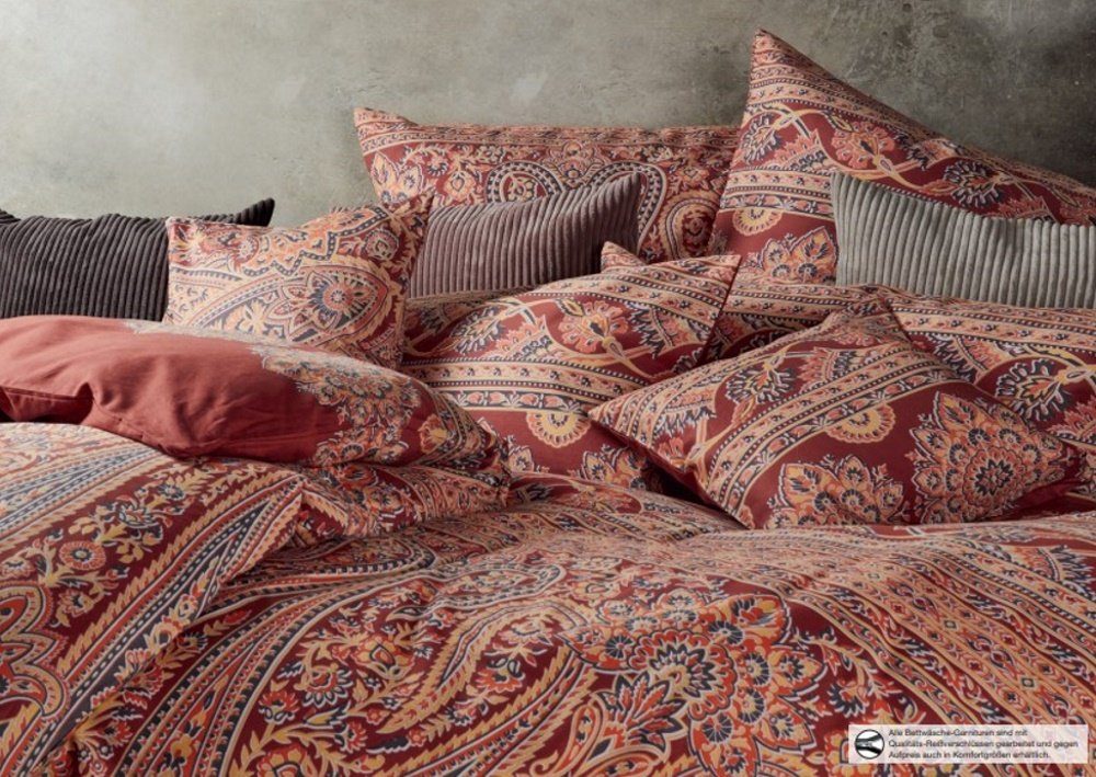 trocknergeeignet 60 Grad, Satin KIRANA Maschinenwäsche LIVING DREAMS, EUROPA, Baumwolle Ornamente hautfreundlich italienischer in Flair Paisleys reine Satin, PFLEGELEICHT: hergestellt hip, bei Bettwäsche absolut