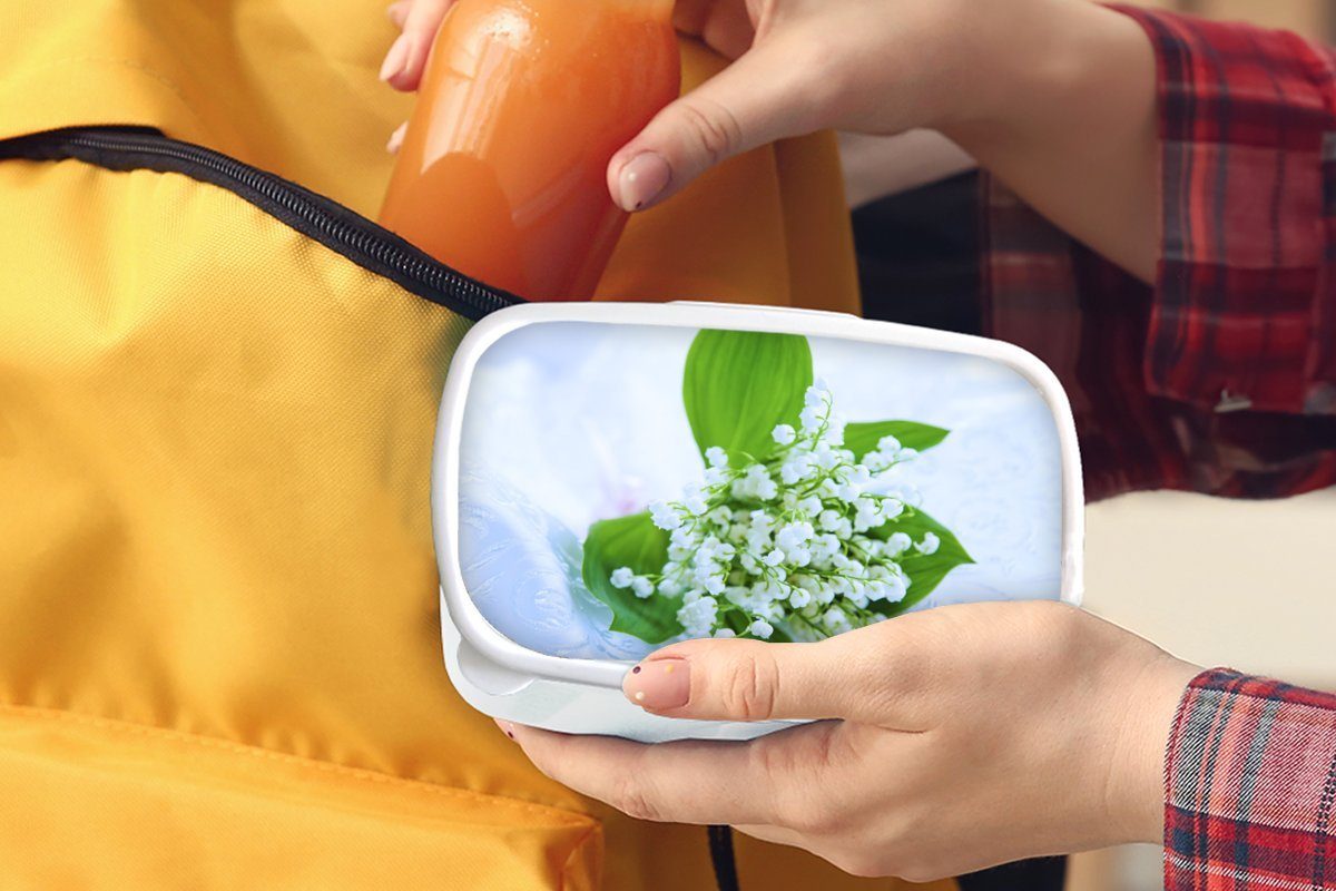 Maiglöckchen MuchoWow Lunchbox Brotdose, weiß und Blättern, Brotbox in und grünen Erwachsene, Mädchen Kinder (2-tlg), für für Jungs Kunststoff,