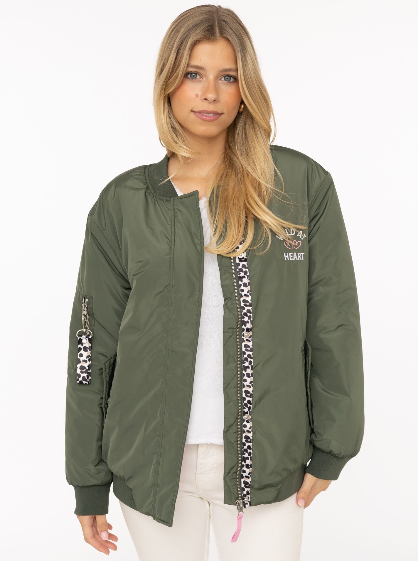 Zwillingsherz Bomberjacke "Wild Heart" Oversize - überschnittene Schulter, Taschen mit Druckknöpfen
