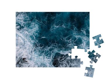 puzzleYOU Puzzle Blick aus der Luft auf die Wellen des Ozeans, 48 Puzzleteile, puzzleYOU-Kollektionen Wasser