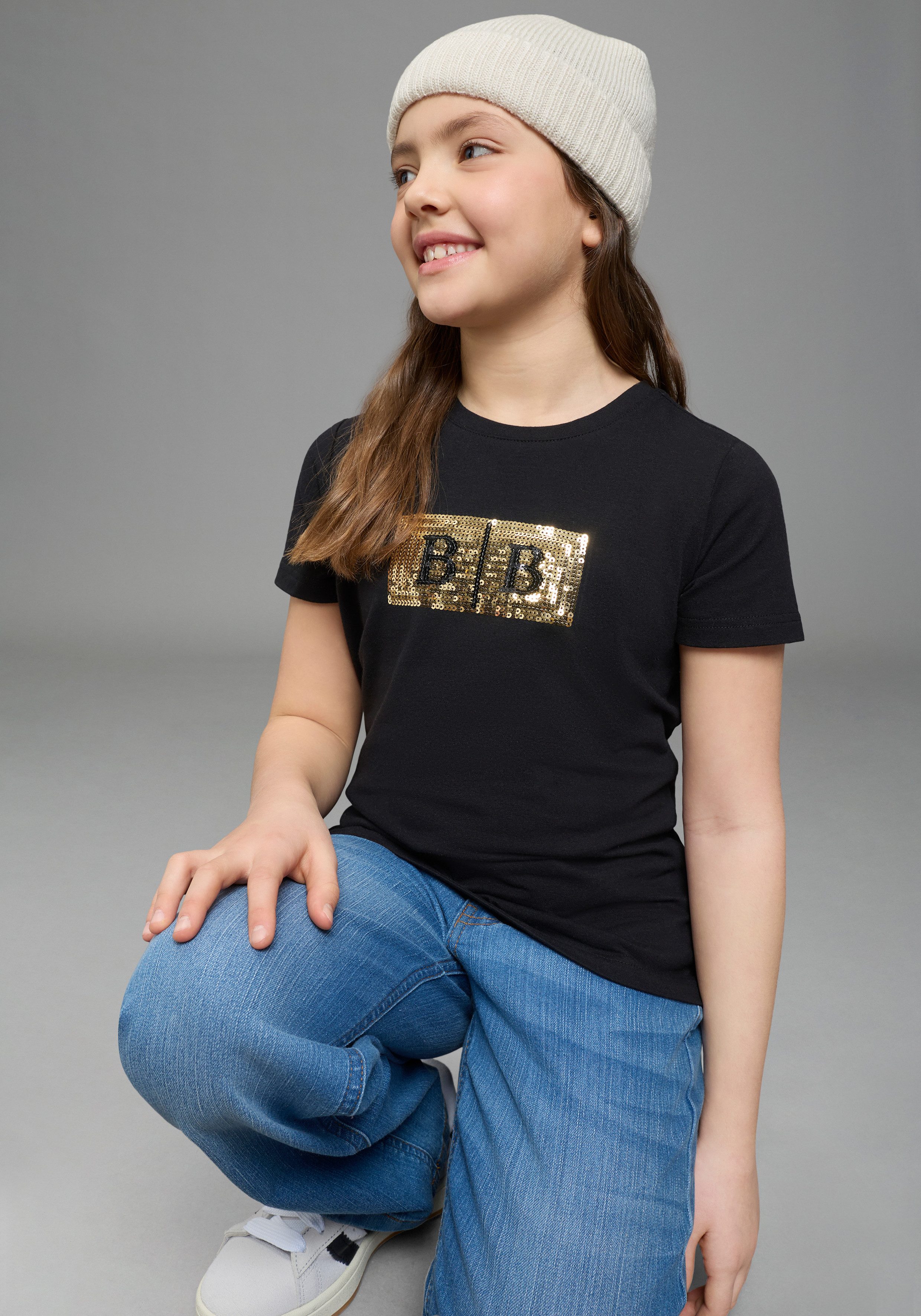 Bruno Banani T-Shirt Banani Paillettenshirt für modische Girls modische Basic-Passform, Kurzarm, mit Pailletten und Print