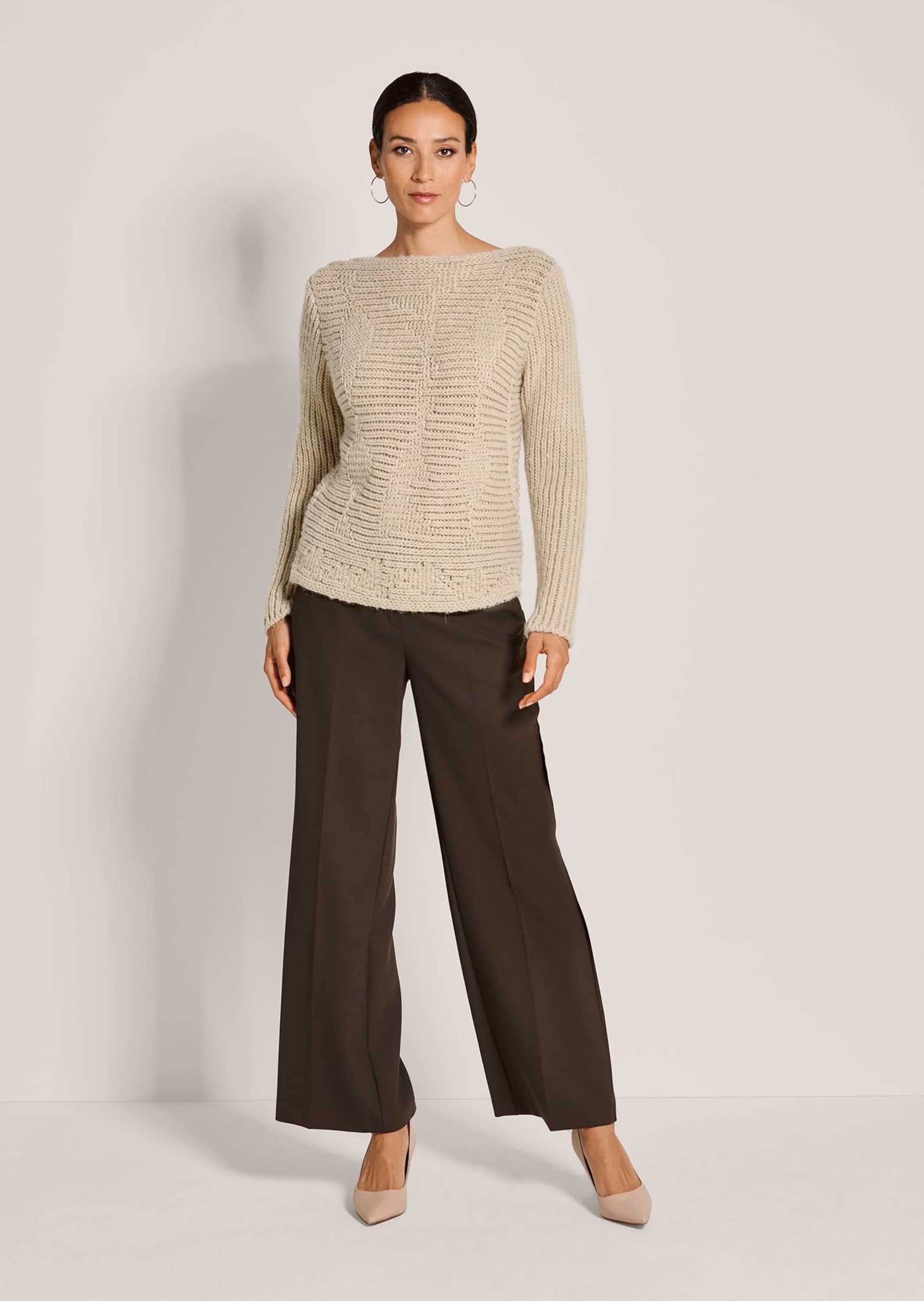 MADELEINE Strickpullover Eleganter Maschenpullover mit U-Boot-Ausschnitt Businesspullover mit glanzvollen Akzenten und langen Ärmeln