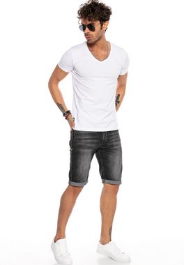 RedBridge T-Shirt Fullerton basic mit Logopatch aus Metall