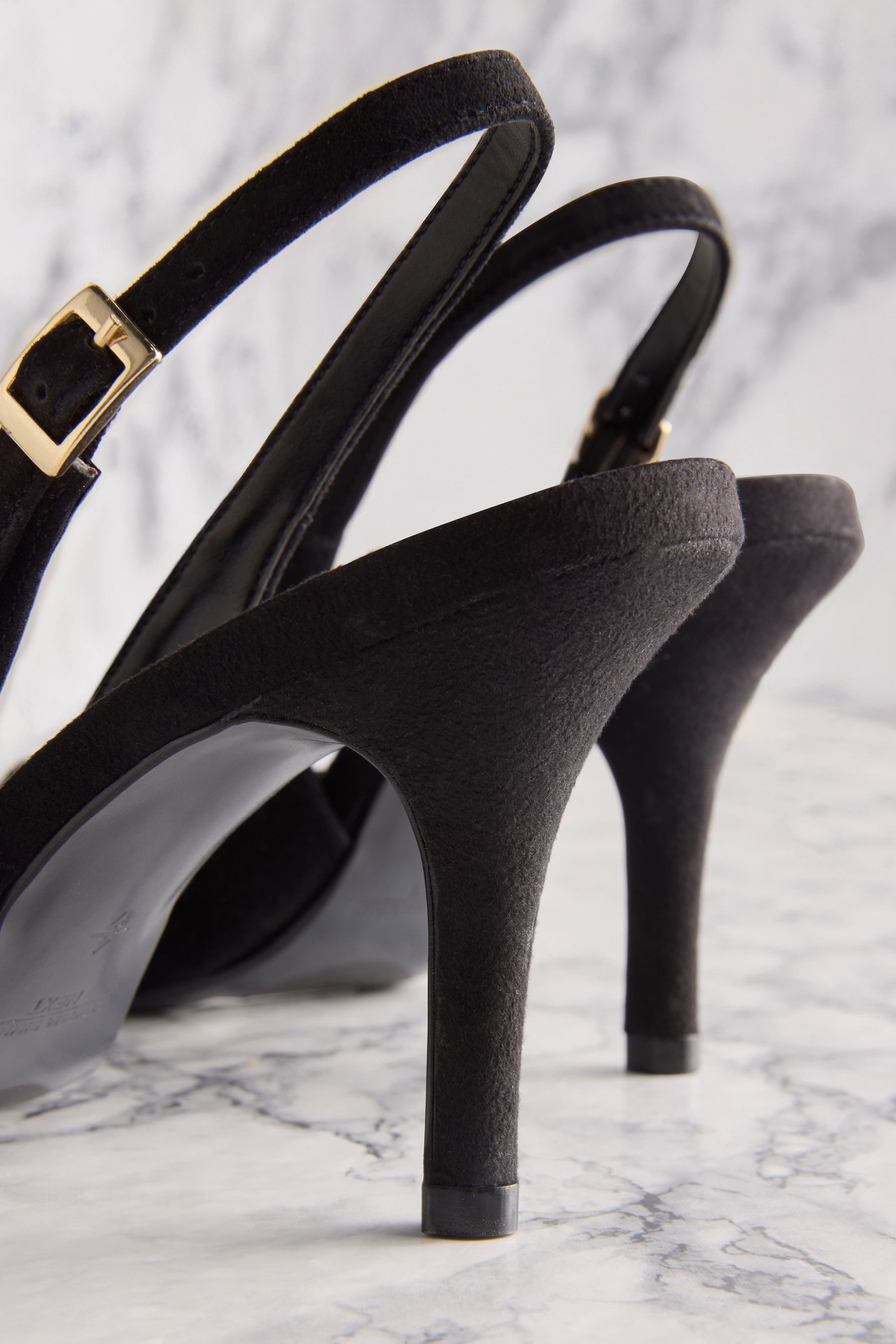 Next Tabitha Simmons X Next zehenfreie Ivy Slingbacks Slingsandale (1-tlg)