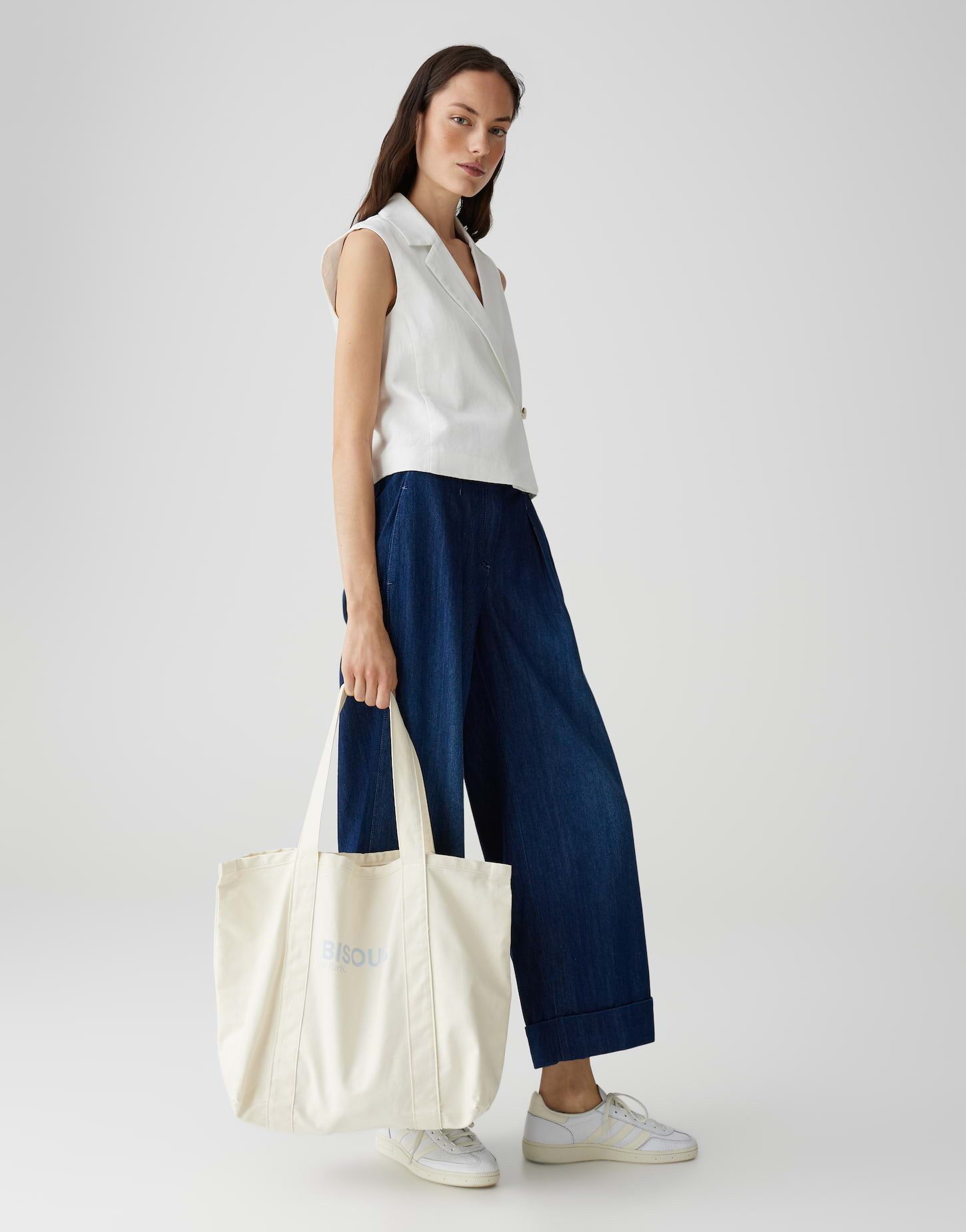 OPUS Shopper APARISA aus festem Cotton Canvas