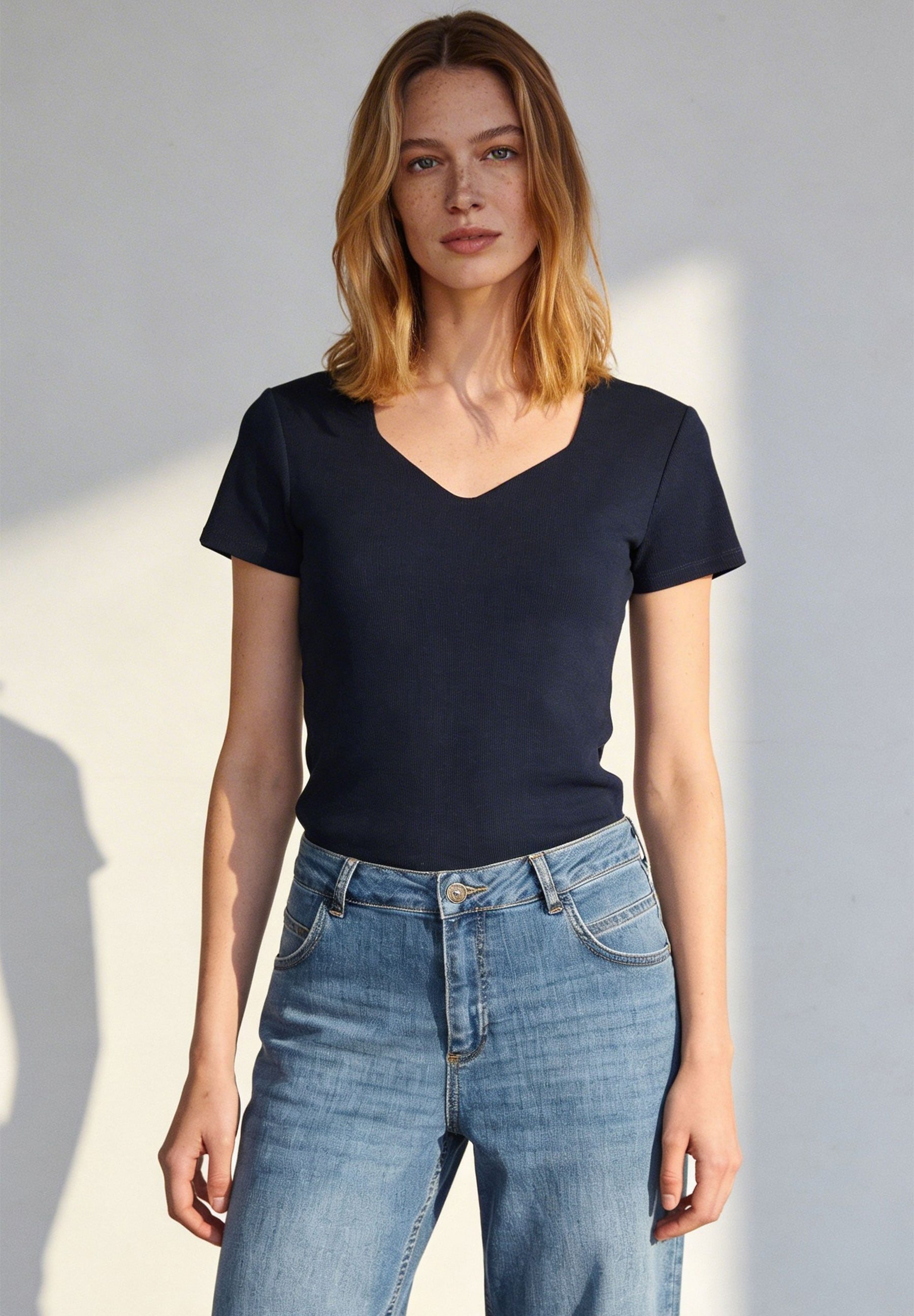 MORE&MORE T-Shirt T-Shirt mit dekorativem Ausschnitt