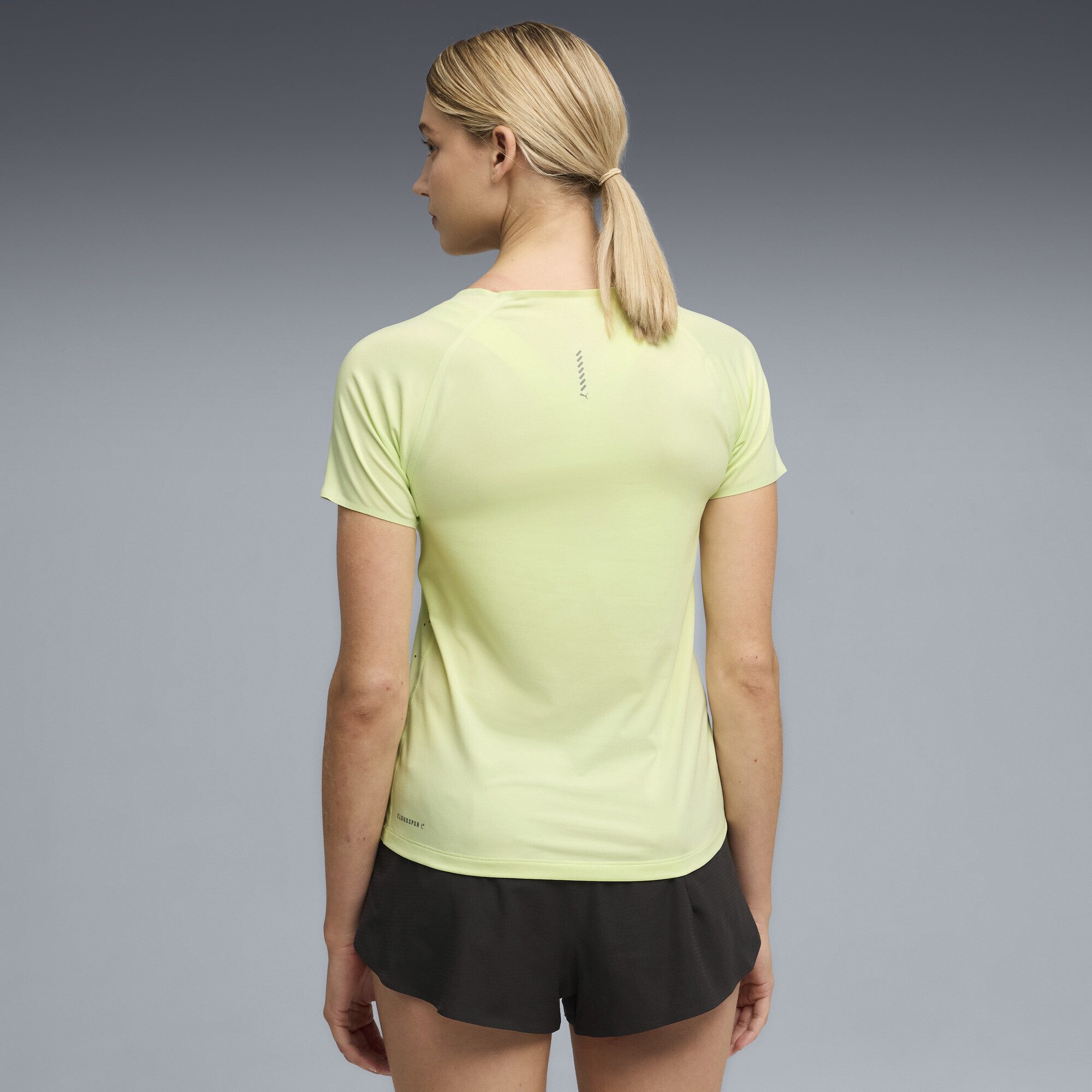 PUMA Trainingsshirt RUN CLOUDSPUN T-Shirt Damen