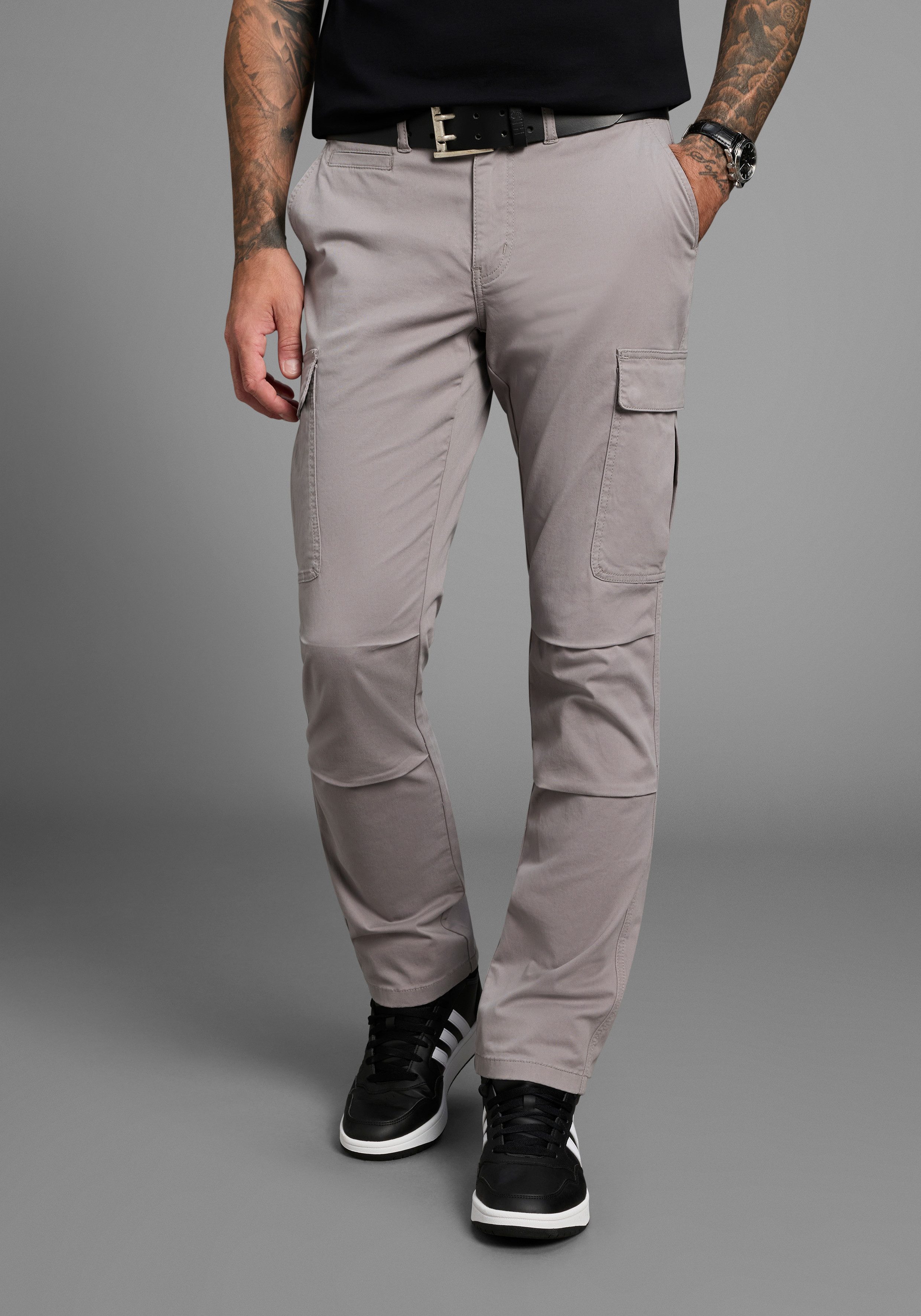 Bruno Banani Cargohose moderne Passform, eng günstig online kaufen