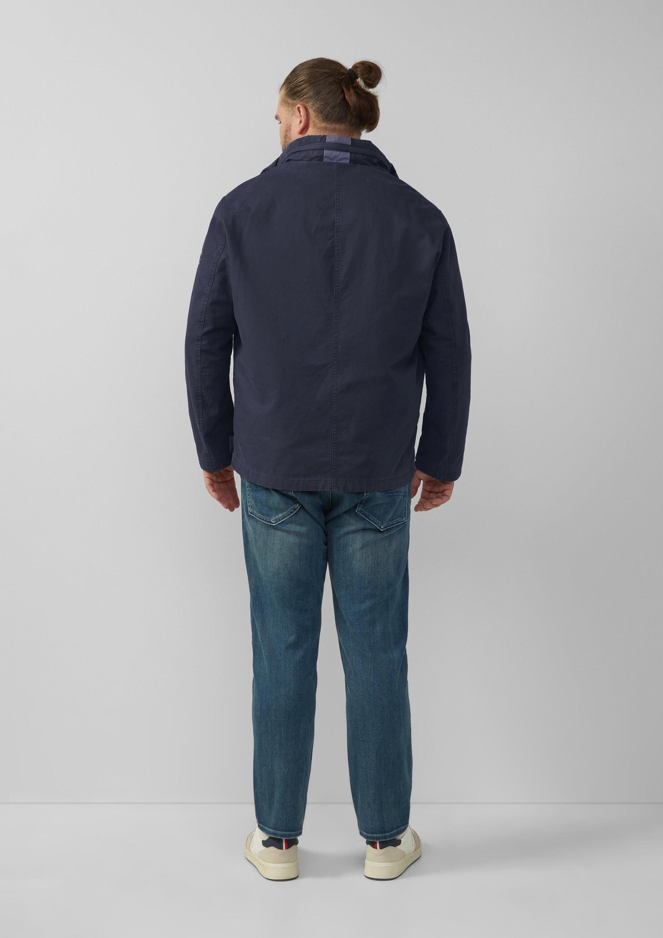 s.Oliver Funktionsjacke Outdoor-Jacke Jacke im Utility-Stil mit Kapuze im Kragen