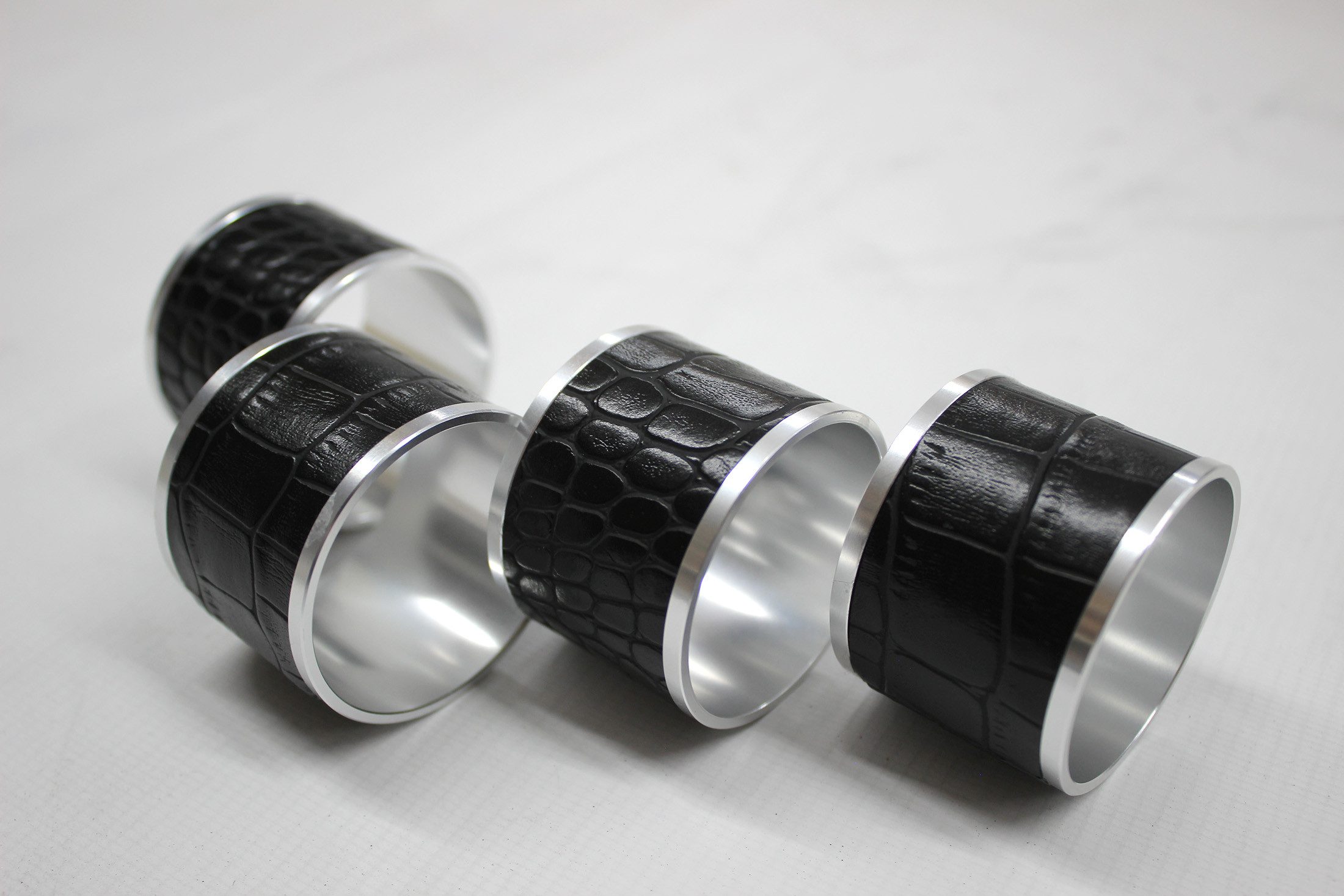 Signature Home Collection Салфеткиring Салфеткиringe 4-er Set Edelstahl blau türkis schwarz Reptil, Kunstleder Edelstahl, (Set, 4-tlg., 4er Set Салфеткиringe)