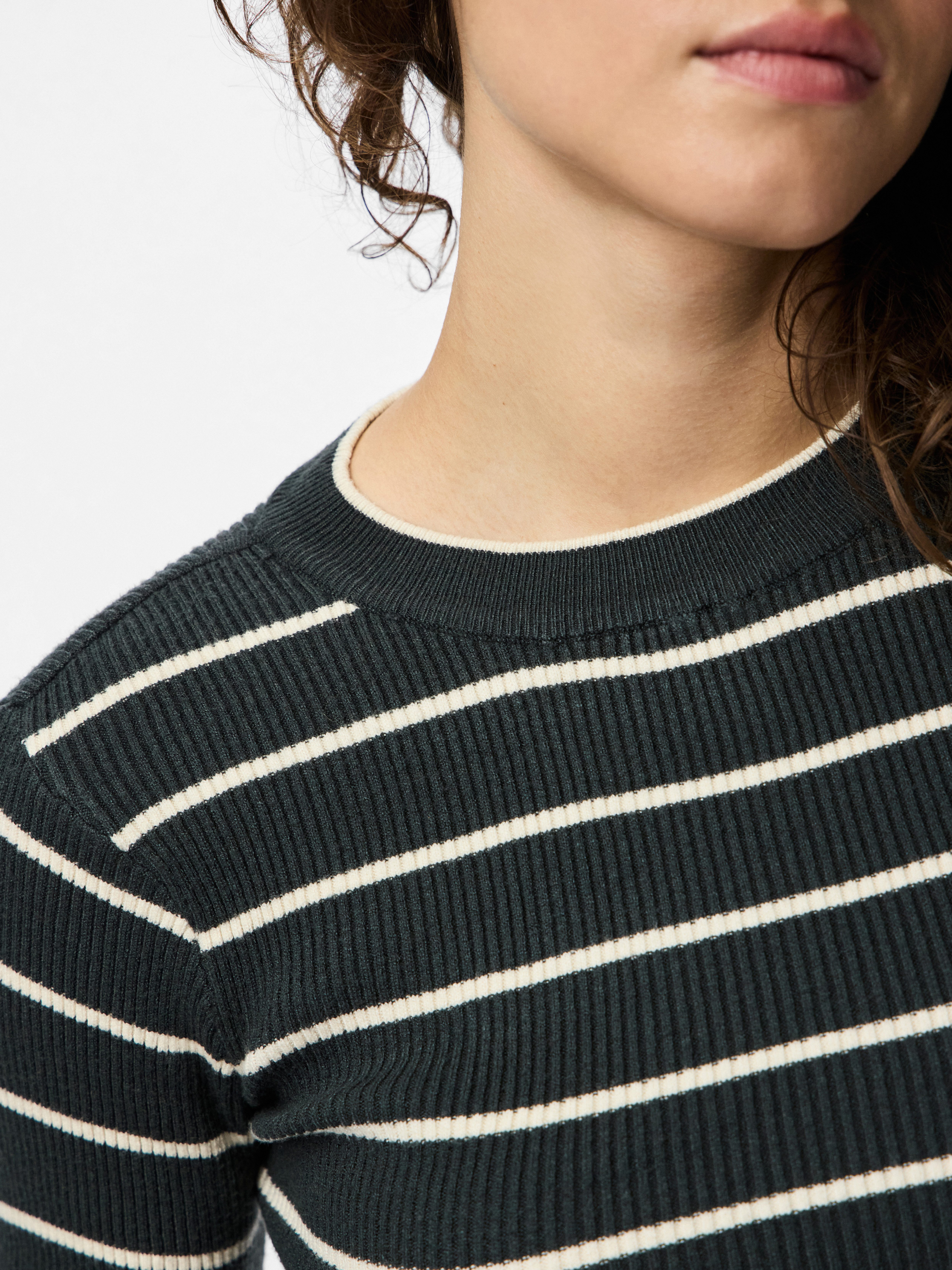 pieces Rundhalspullover PCMIRA NEW LS O-NECK KNIT NOOS BC günstig online kaufen