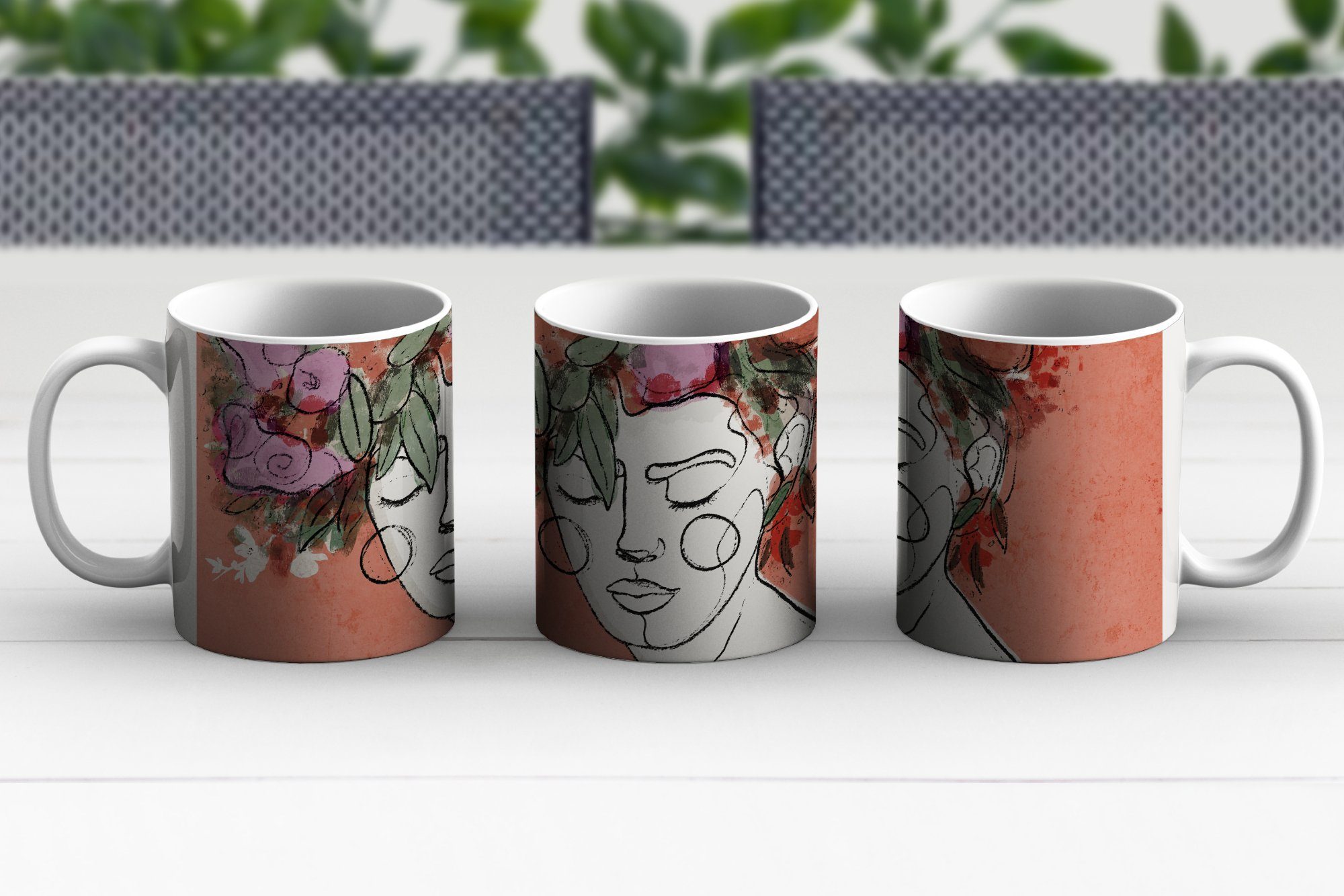 Blumen - Kaffeetassen, Teetasse, Tasse - Frau Becher, - Pastell, Porträt Geschenk MuchoWow Teetasse, Keramik,