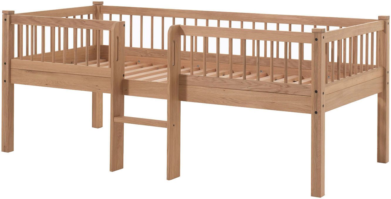 Vipack Massivholzbett Forrest Massivholzbett Made in Europe, stabil und hochwertig gebaut (90/200 cm, mit Rollrost und Leiter, seitenverkehrt montierbar), inkl. umlaufenden Absturzschutz in Sprossenoptik, Eiche natur geölt