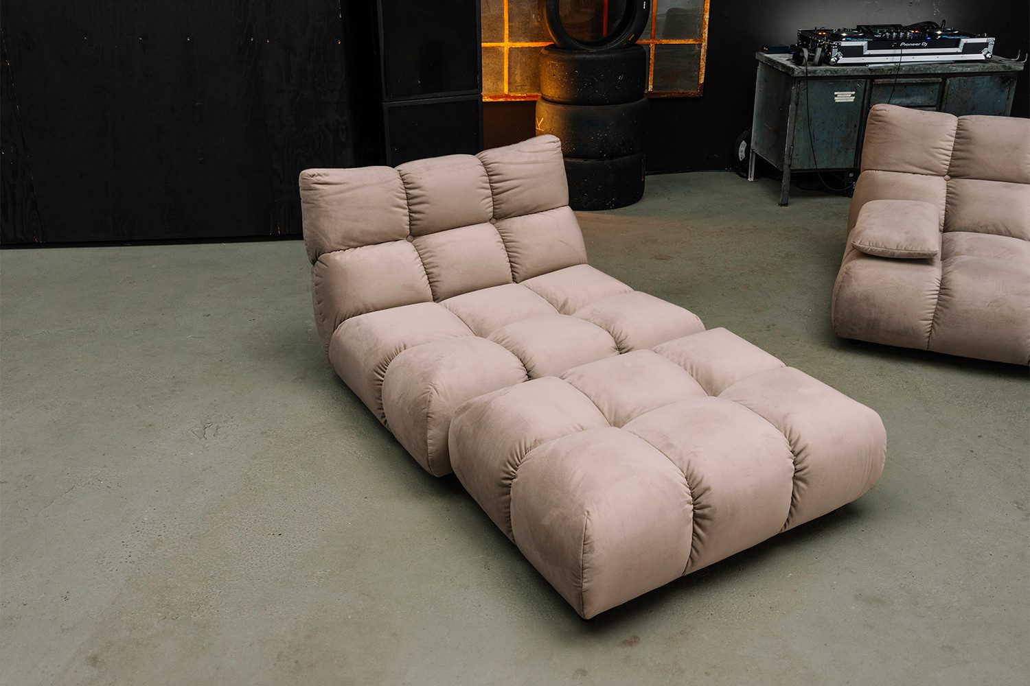 KAWOLA Drehsessel VIVIEN Velvet - Bequem & Modern – XXL Sessel Samt, Eleganter Funktionssessel, Drehbare Entspannung, Komfort, Wohnzimmer