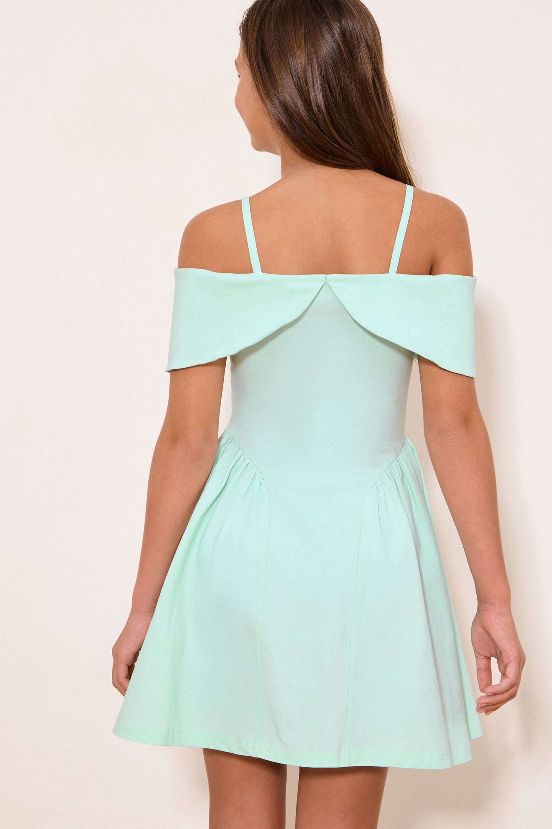 LIPSY Off-Shoulder-Kleid Lipsy Bardot-Kleid (1-tlg)