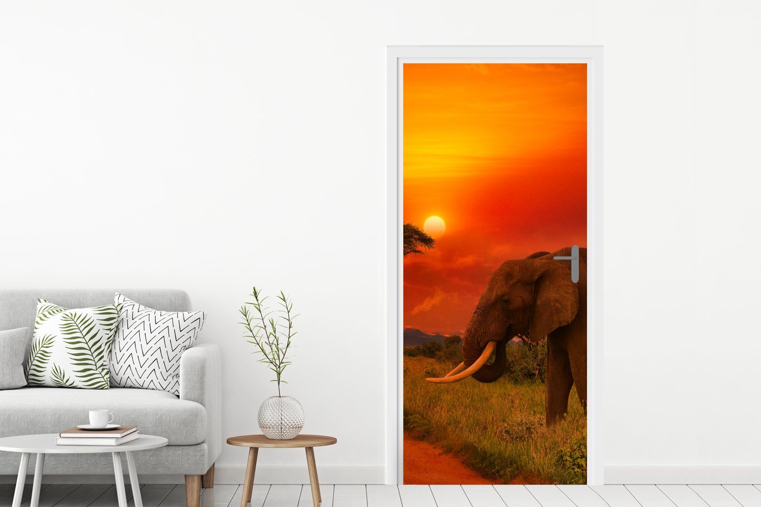 Orange Türaufkleber, Elefant Türtapete MuchoWow bedruckt, Sonnenuntergang Savanne Tiere, Fototapete - (1 - - cm für Tür, St), Matt, - 75x205