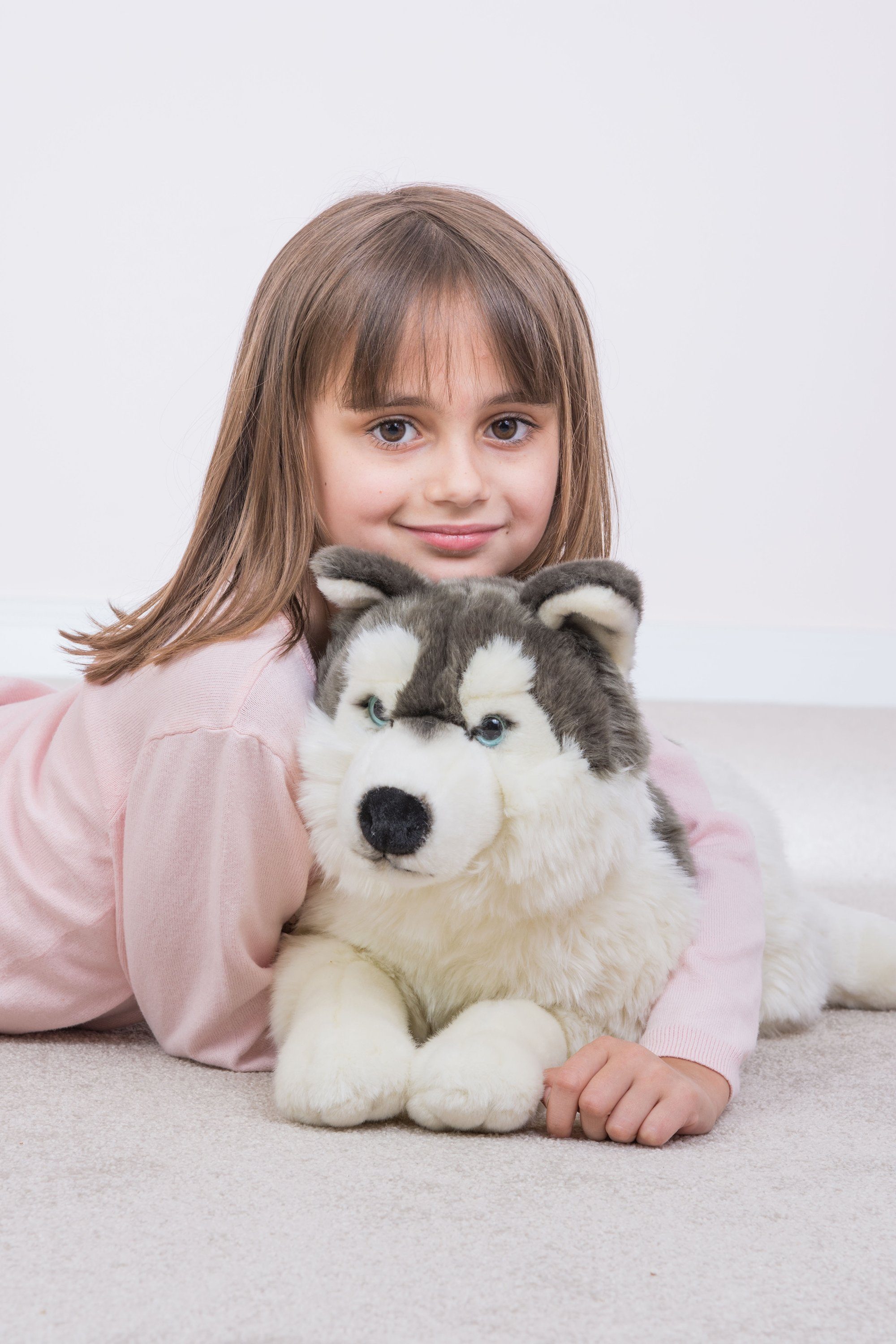 Teddy Hermann® Kuscheltier Husky liegend, 60 cm, zum Teil aus recyceltem Material