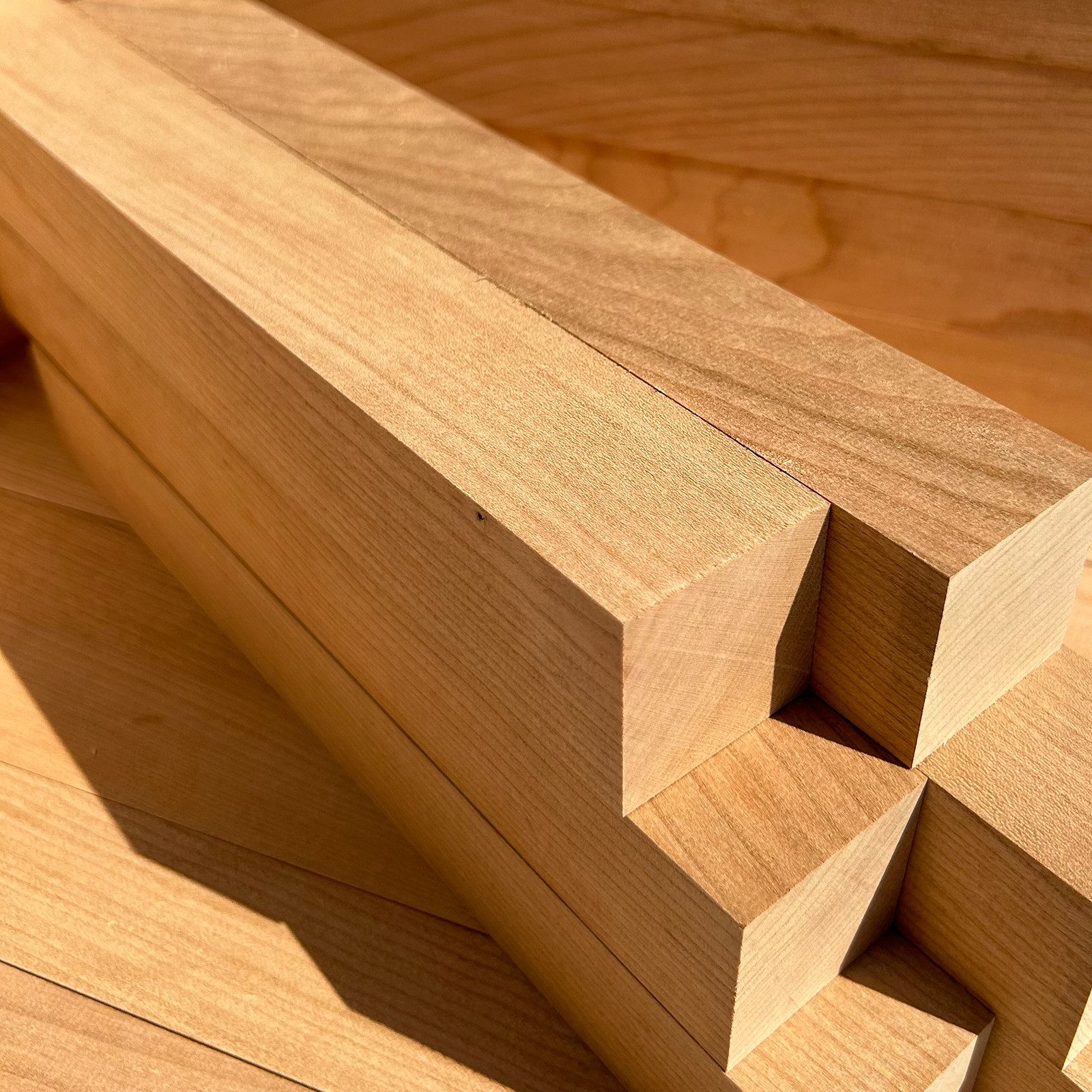 ECI Tools Kantholz Amerikanische Kirschbaum Kantel 40 x 40 Länge 200mm