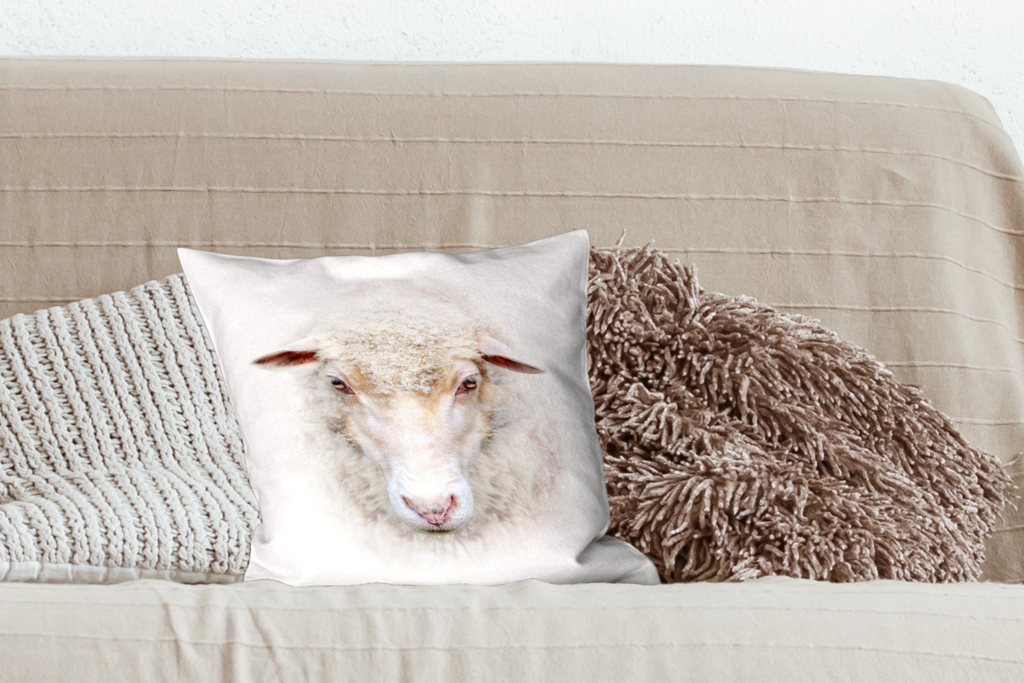 Wolle, Füllung - Porträt Sofakissen Zierkissen MuchoWow mit Schafe Wohzimmer, - Dekokissen Deko, Schlafzimmer, für