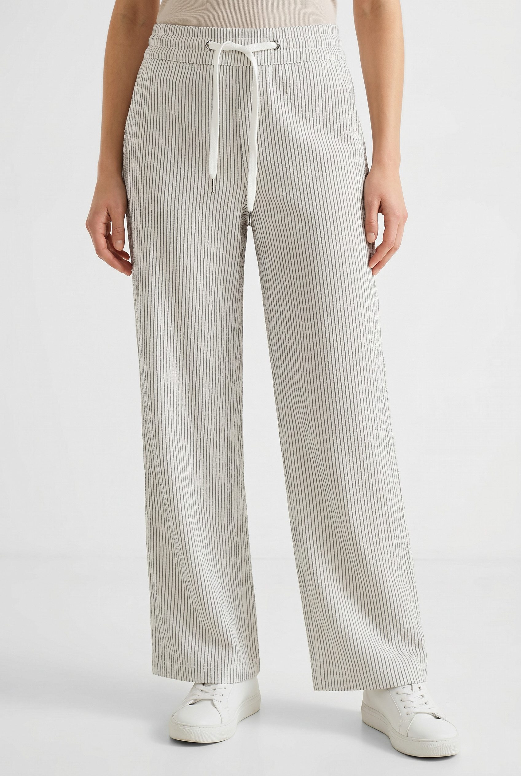 STREET ONE Stoffhose Style Emee mit elastischem Bund