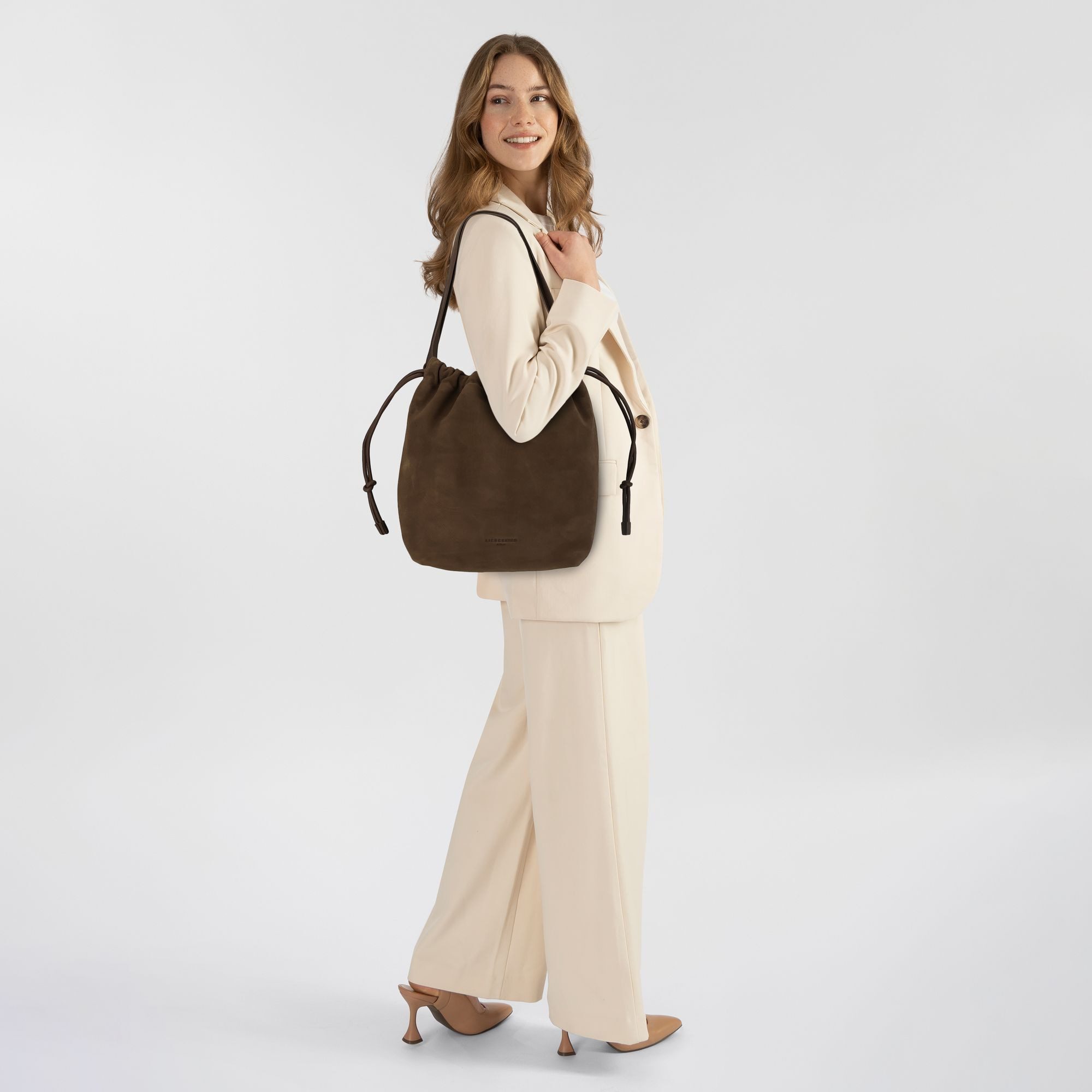 Liebeskind Berlin Schultertasche Lya, Leder günstig online kaufen