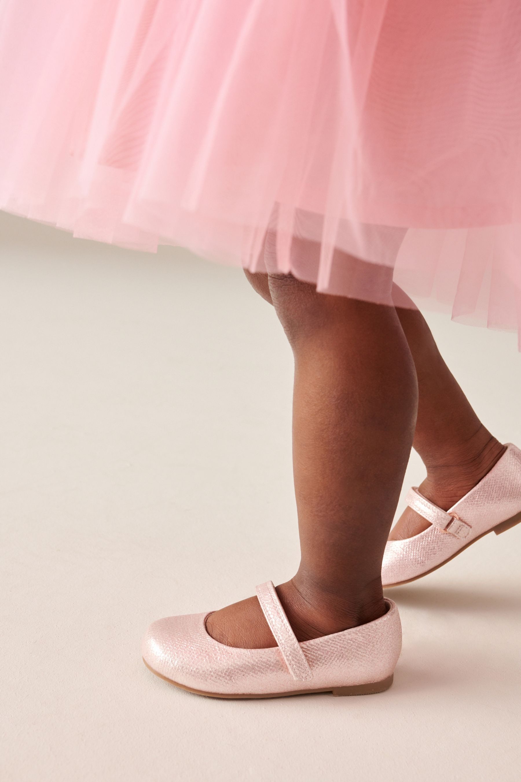 Next Festliche Mary-Jane-Schuhe mit Klettverschluss Mary-Jane-Schuhe (1-tlg)