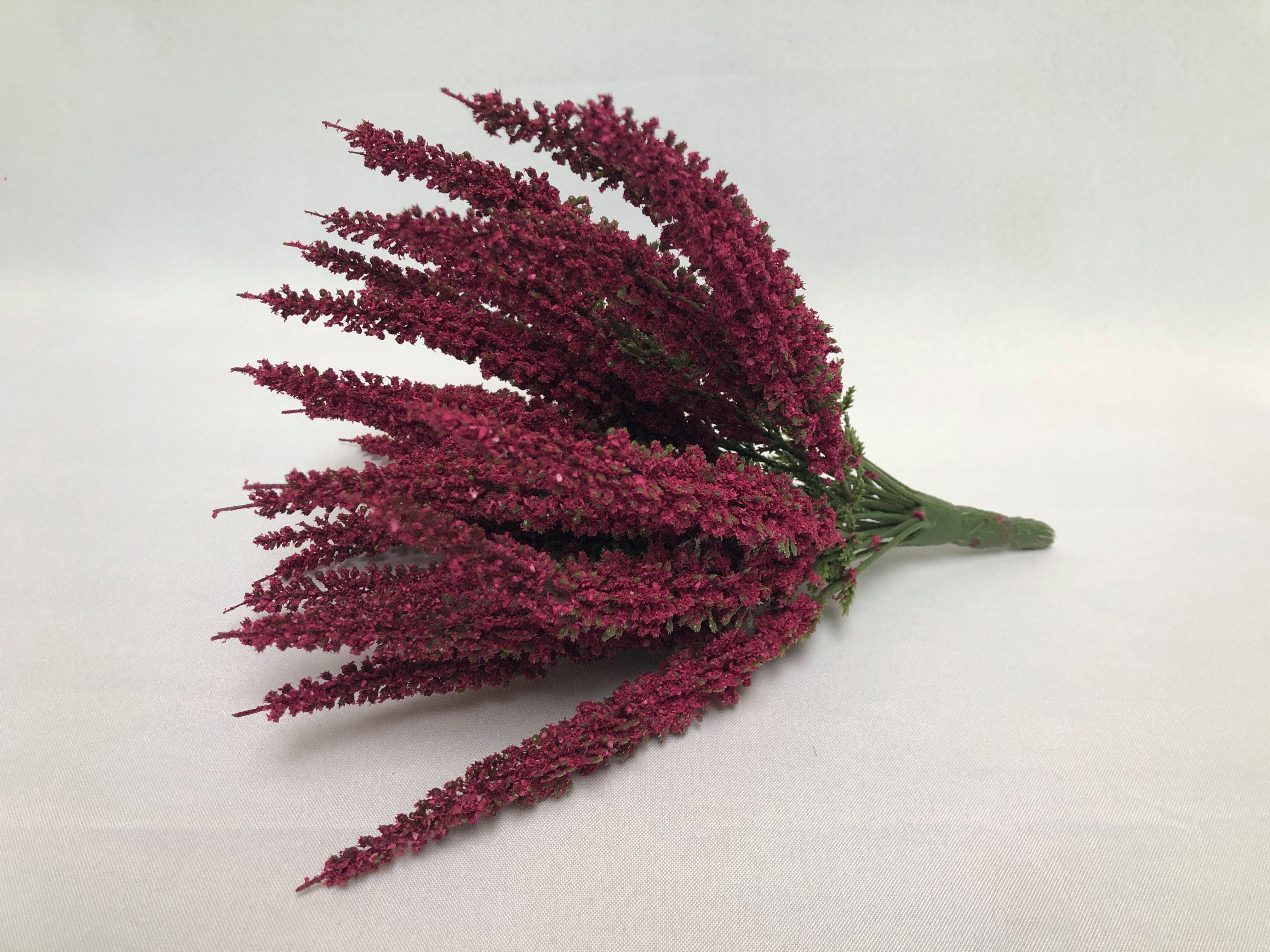 Kunstblume Erika Calluna auf Steckstab, Heidekraut 28cm mit 24 Blütenstiele, mucPlants