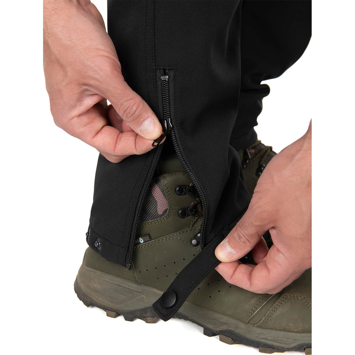 Fox Rage Jogginghose Fox Rage Pro Series Soft Shell Hose Anglerhose Schwarz