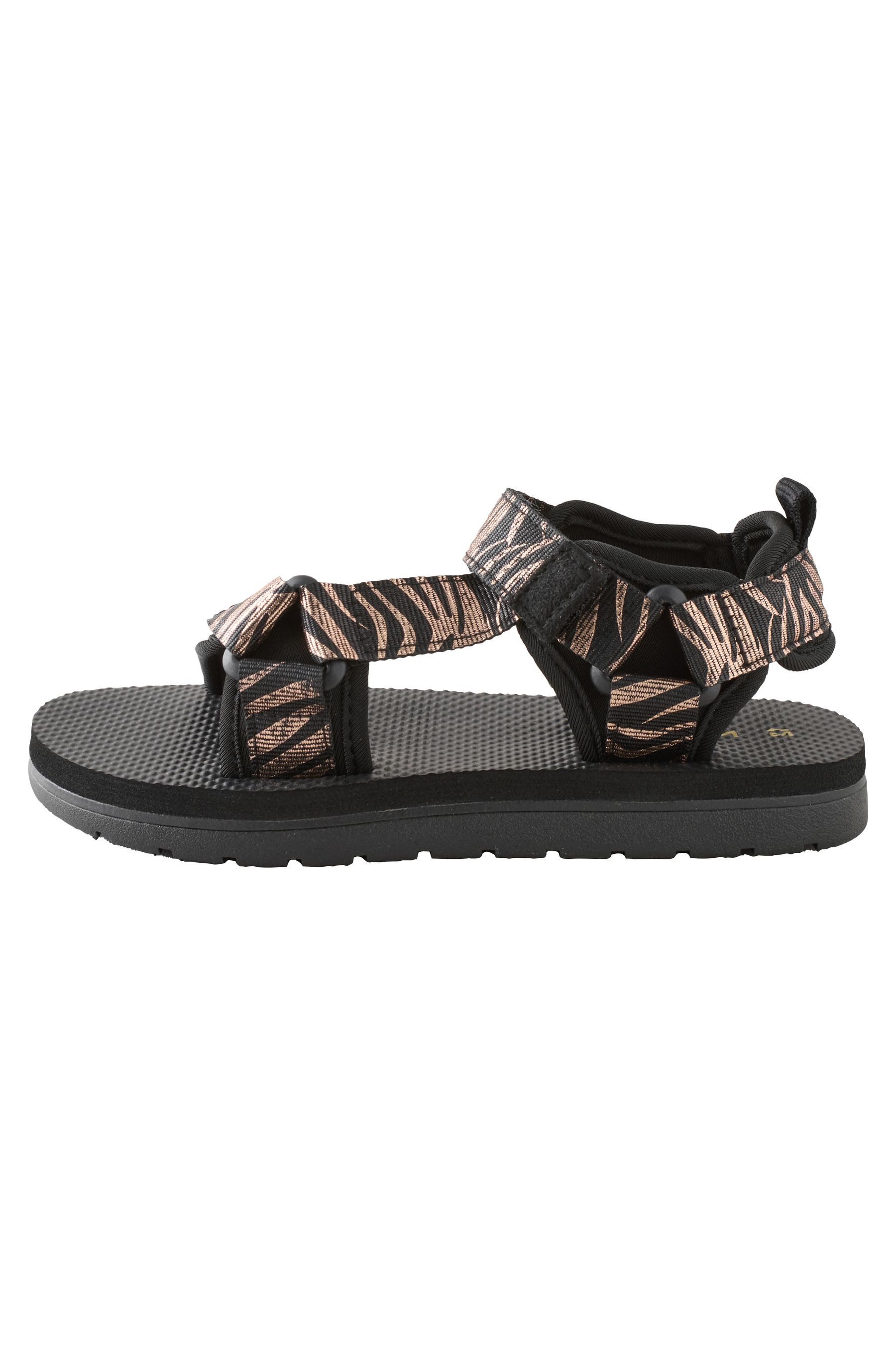 Next Trekker-Sandalen Sandale (1-tlg)