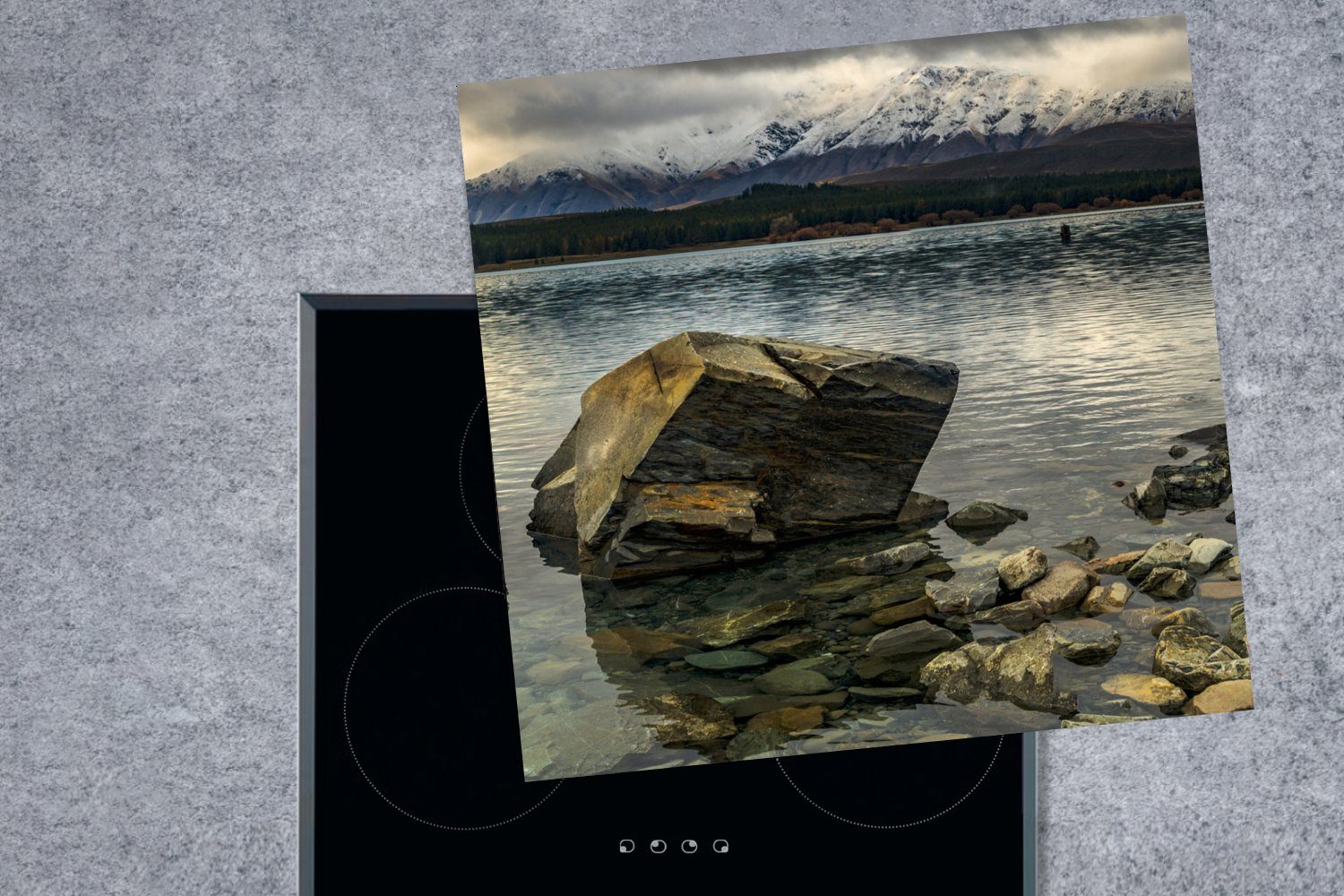 Vinyl, für - Neuseeland, MuchoWow Berge Ceranfeldabdeckung, Wasser Arbeitsplatte tlg), cm, küche - 78x78 (1 Herdblende-/Abdeckplatte