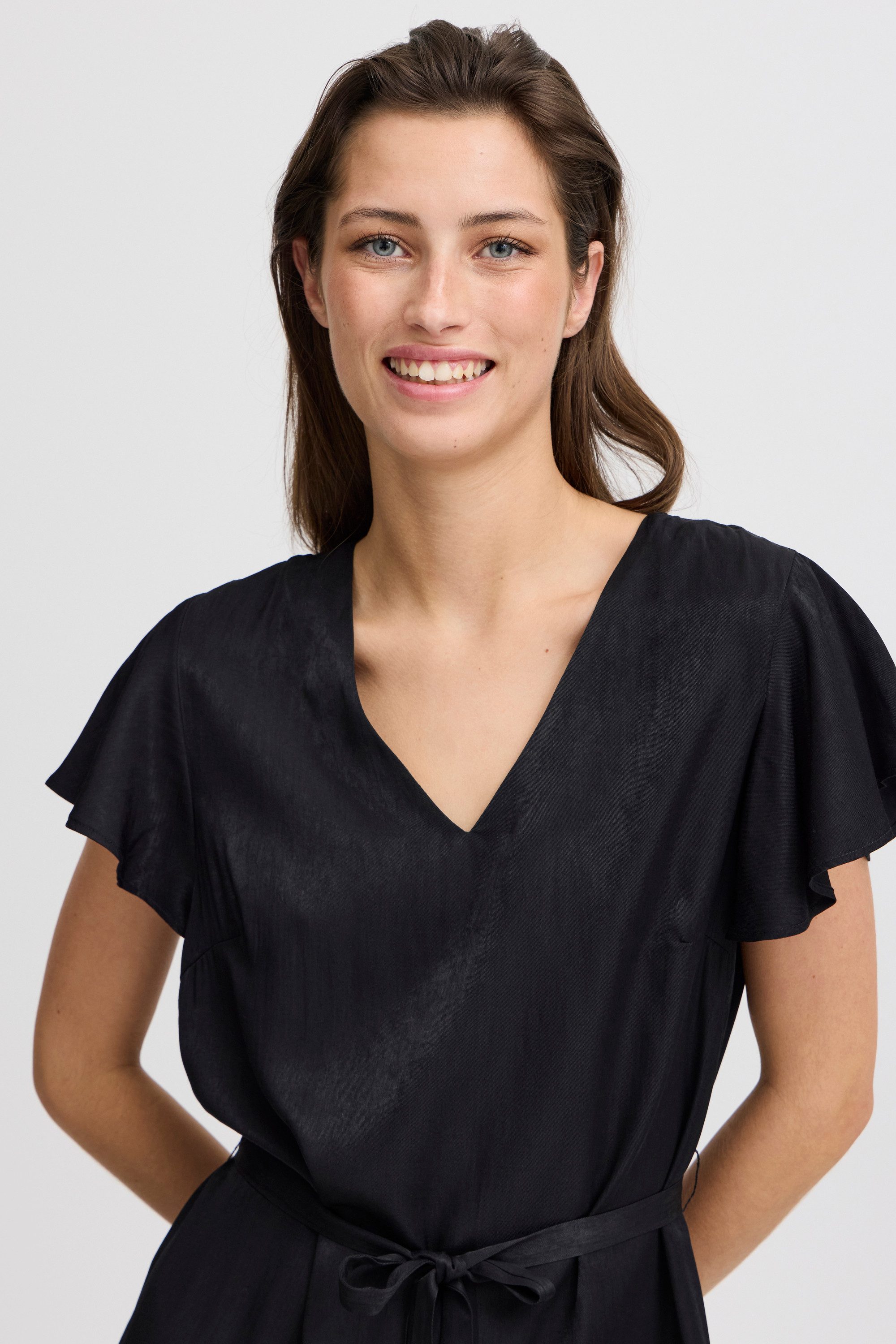 b.young Blusenkleid Kleid BYITILDA