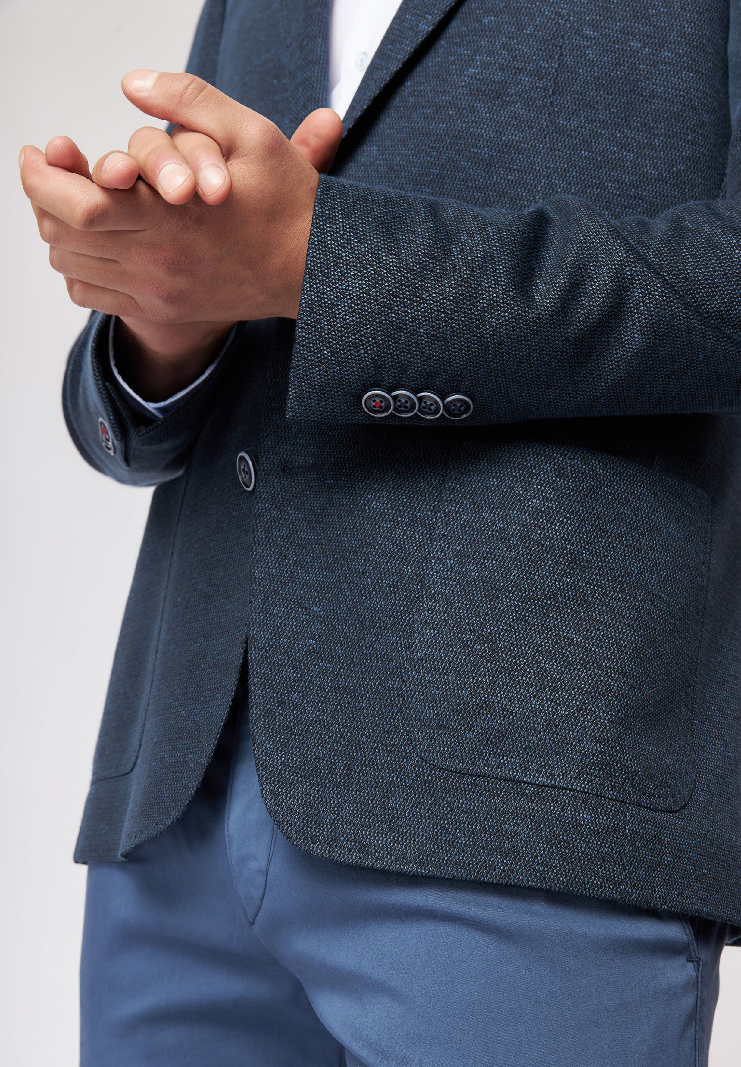 Roy Robson Sakko Sakko