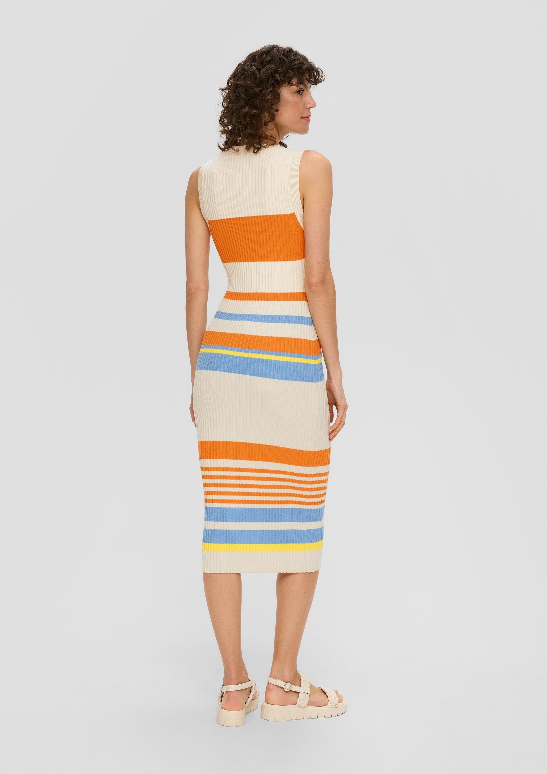 s.Oliver Midikleid Kleid Gestreiftes Maxikleid mit geschlitztem Saum