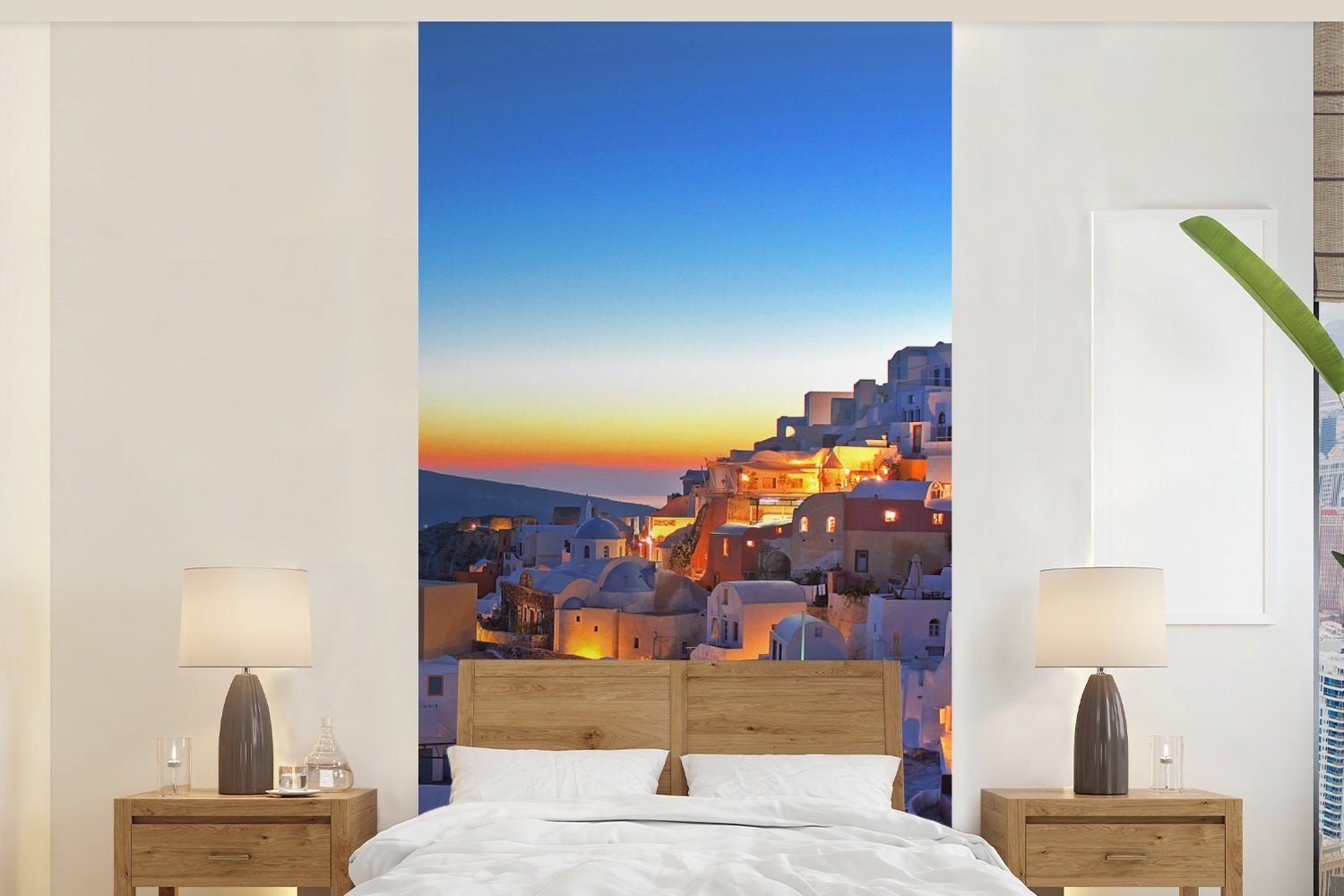 MuchoWow Fototapete Oia Santorini mit farbenprächtigem Sonnenuntergang in Griechenland, Matt, bedruckt, (2 St), Vliestapete für Wohnzimmer Schlafzimmer Küche, Fototapete