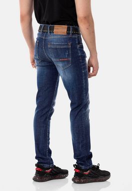 Cipo & Baxx Bequeme Jeans in modernem Look