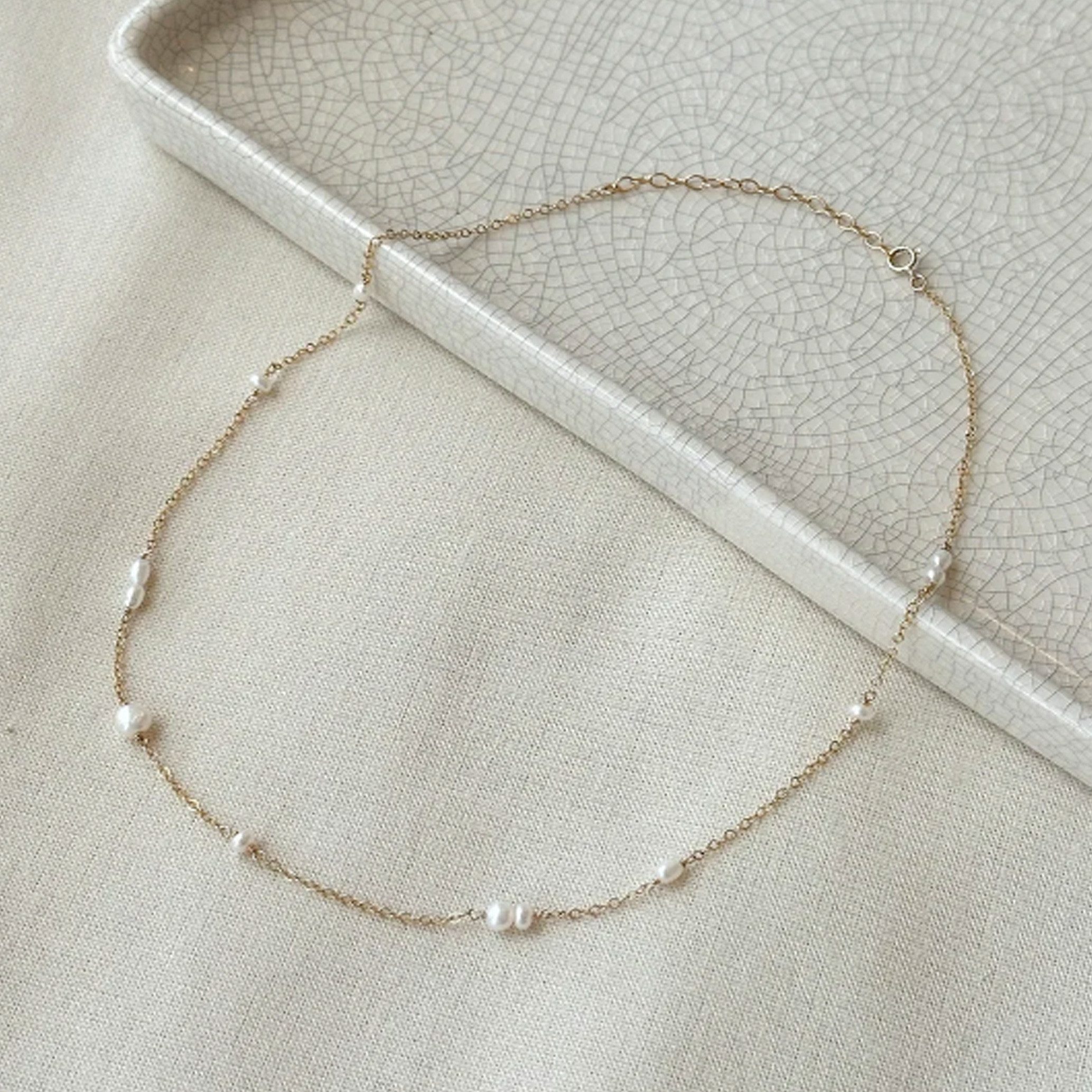 GOLDEN Perlenkette Zierliche Perlenkette, 14K Gold gefüllte Kette, echte Pe günstig online kaufen