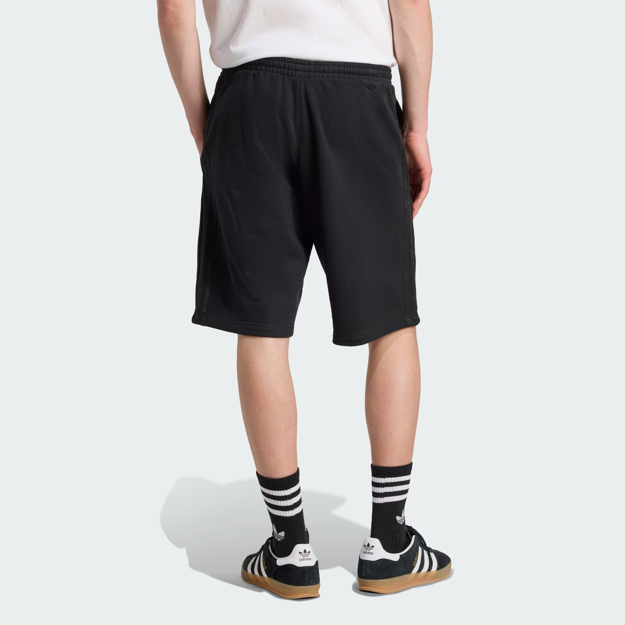 adidas Originals Sweatshorts ADILENIUM SEASON 4 TEAMGEIST FLEECE SHORTS (1- günstig online kaufen