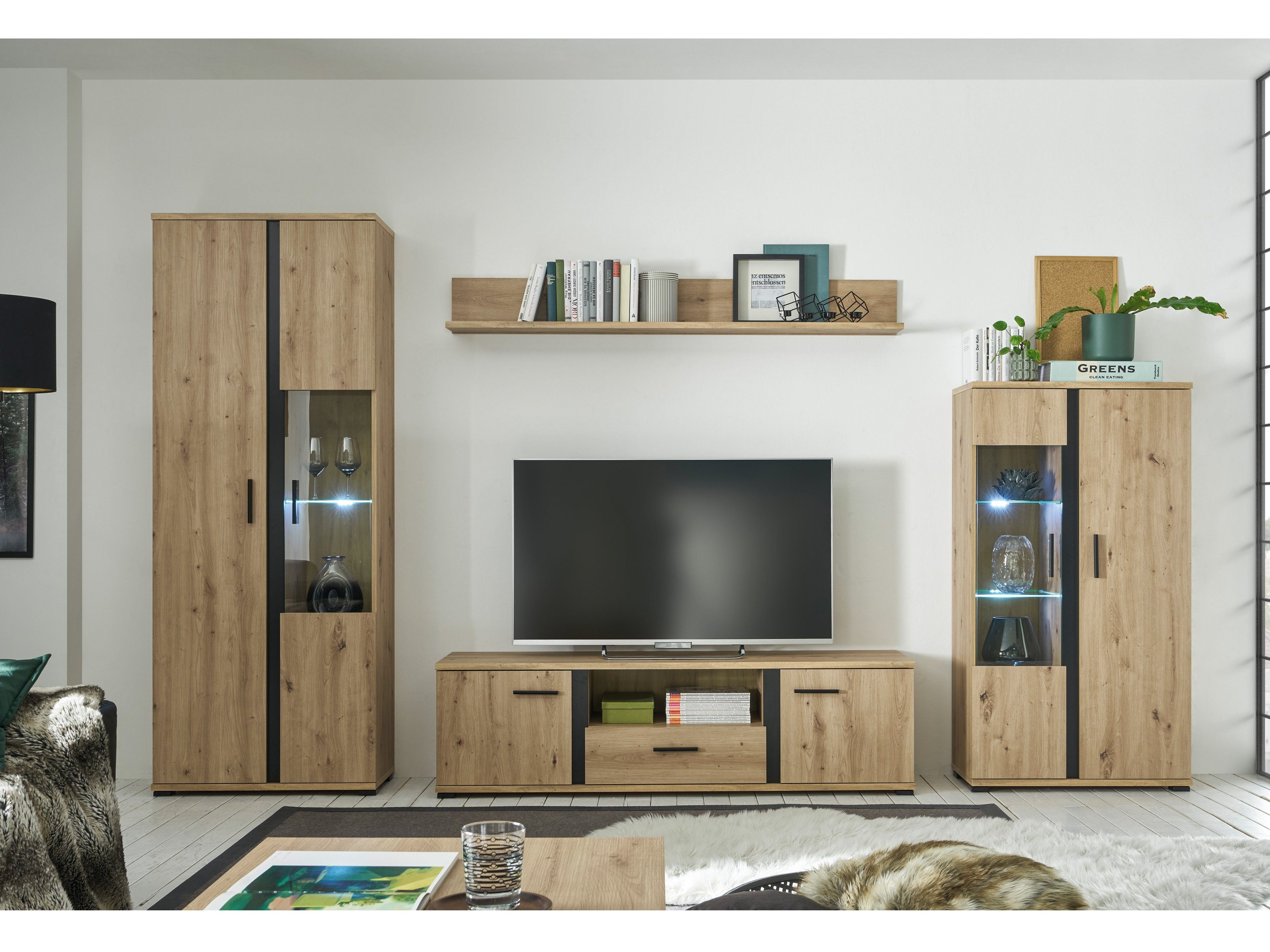 möbelando Wohnwand Kendall, (4-St), Moderne Wohnwand aus Spanplatte in Artisan  Eiche Nachbildung, Absetzungen in Schwarz mit 2 Glas-/Holztüren, 4  Holztüren, 1 Schubkasten, 7 Konstruktionsböden, 3 Einlegeböden, 3  Glaseinlegeböden und 1 offenen Fach, | Schranksysteme