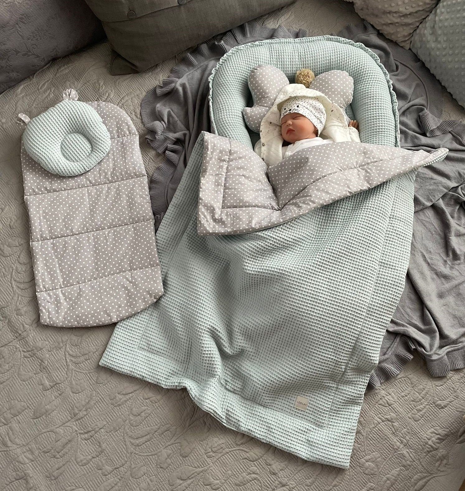 Loolay Bettnestchen Minze WAFFELPIQUE Baumwolle BABYNEST Neugeborene Babyausstattung, (PREMIUM Geschenk Reisebett Nestchen SOLO/ o. in Geschenk SETS, 5-tlg., 4 Jahreszeiten ATMUNGSAKTIVER MINZE WAFFELSTOFF Babynestchen), LOOLAY® - 100% Europäische Stoffe und Kleinserien-Handnähen!