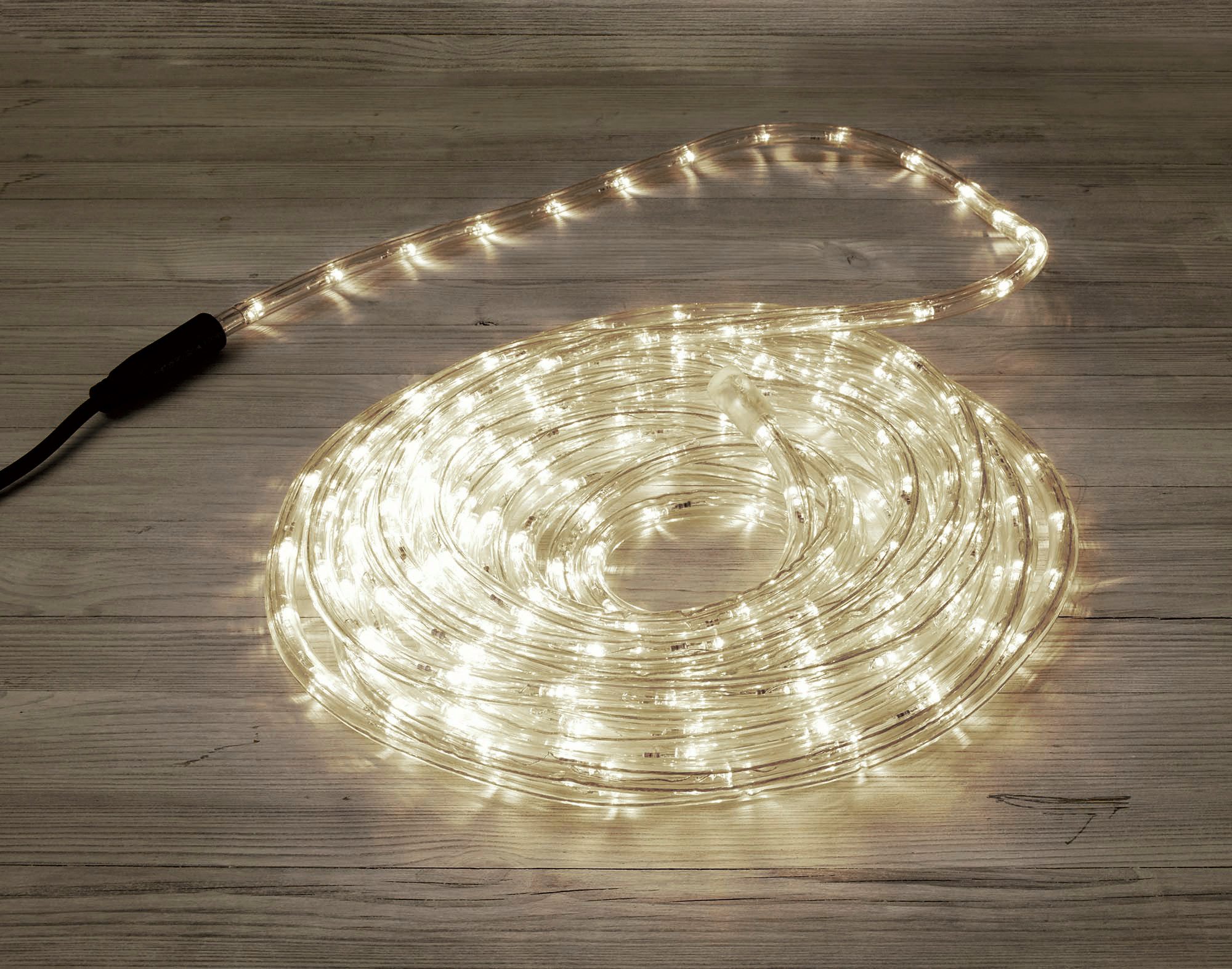 Northpoint Lichterschlauch Lichterkette 10 Meter mit Timer max. 2,7W 200 LEDs Außenbereich
