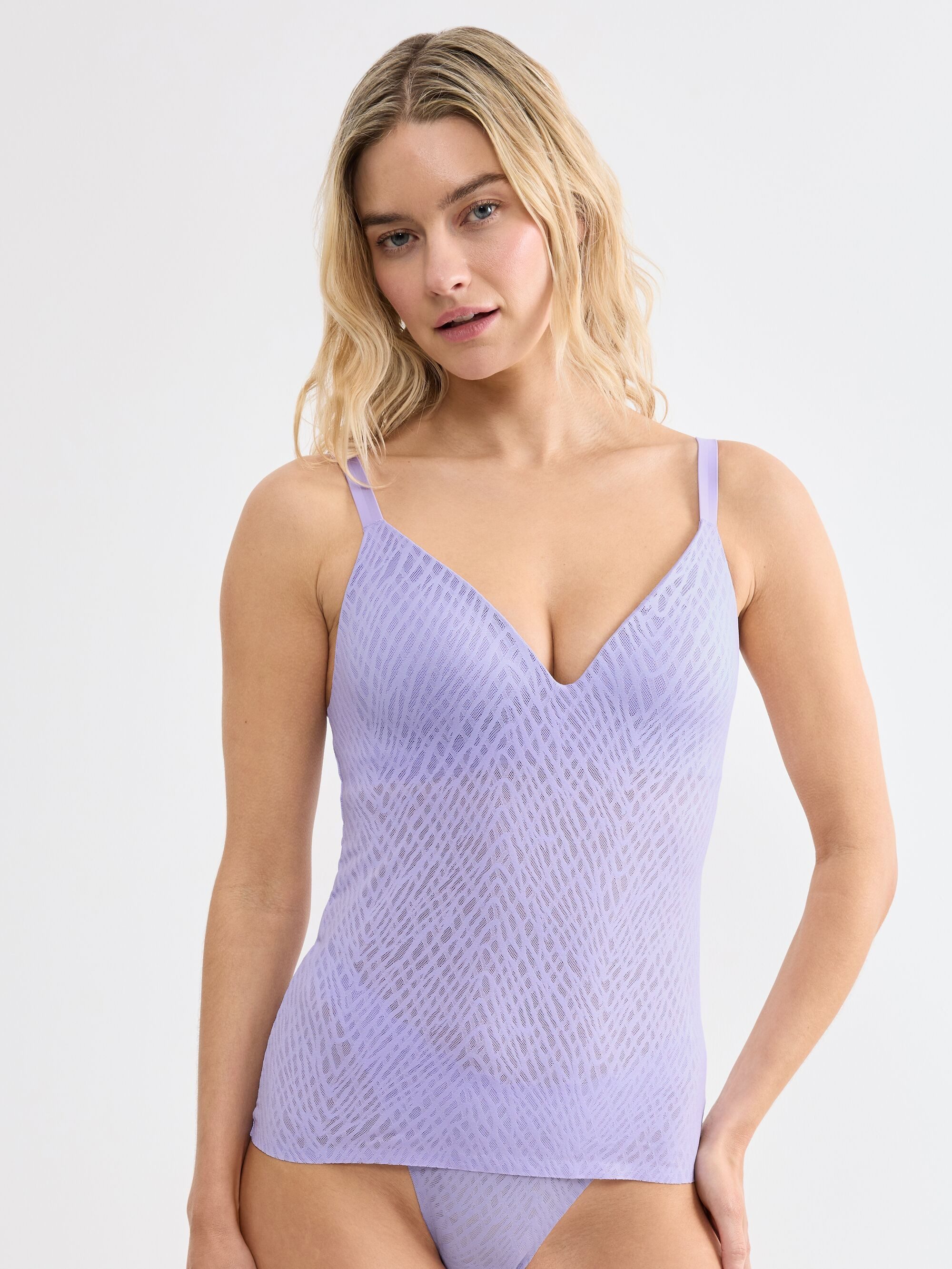 Sloggi BH-Hemd ZEROFeelBliss THE UP PushUpShirt unsichtbar mit Spitzenoptik