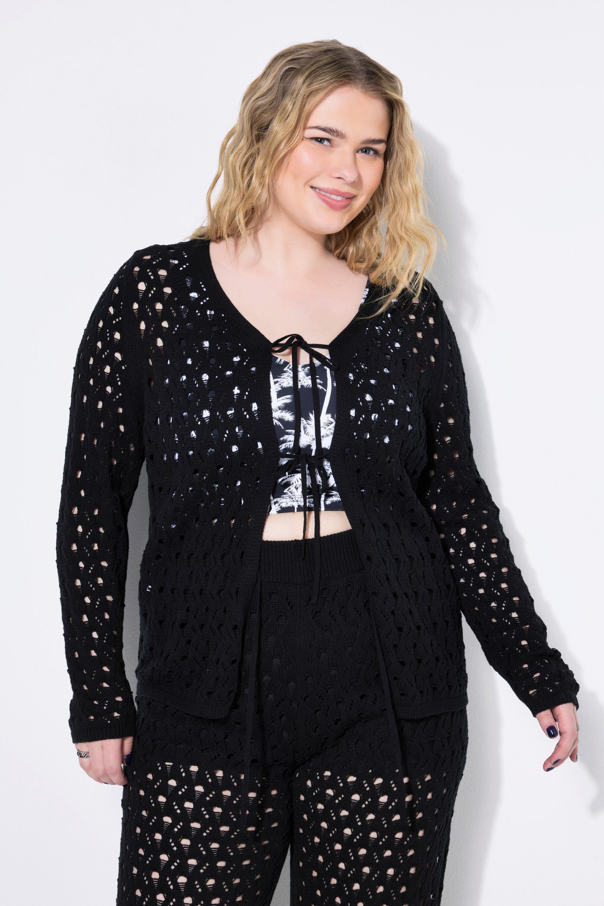 Studio Untold Strickjacke Strickjacke Straight Shape Strick mit Lochmuster günstig online kaufen