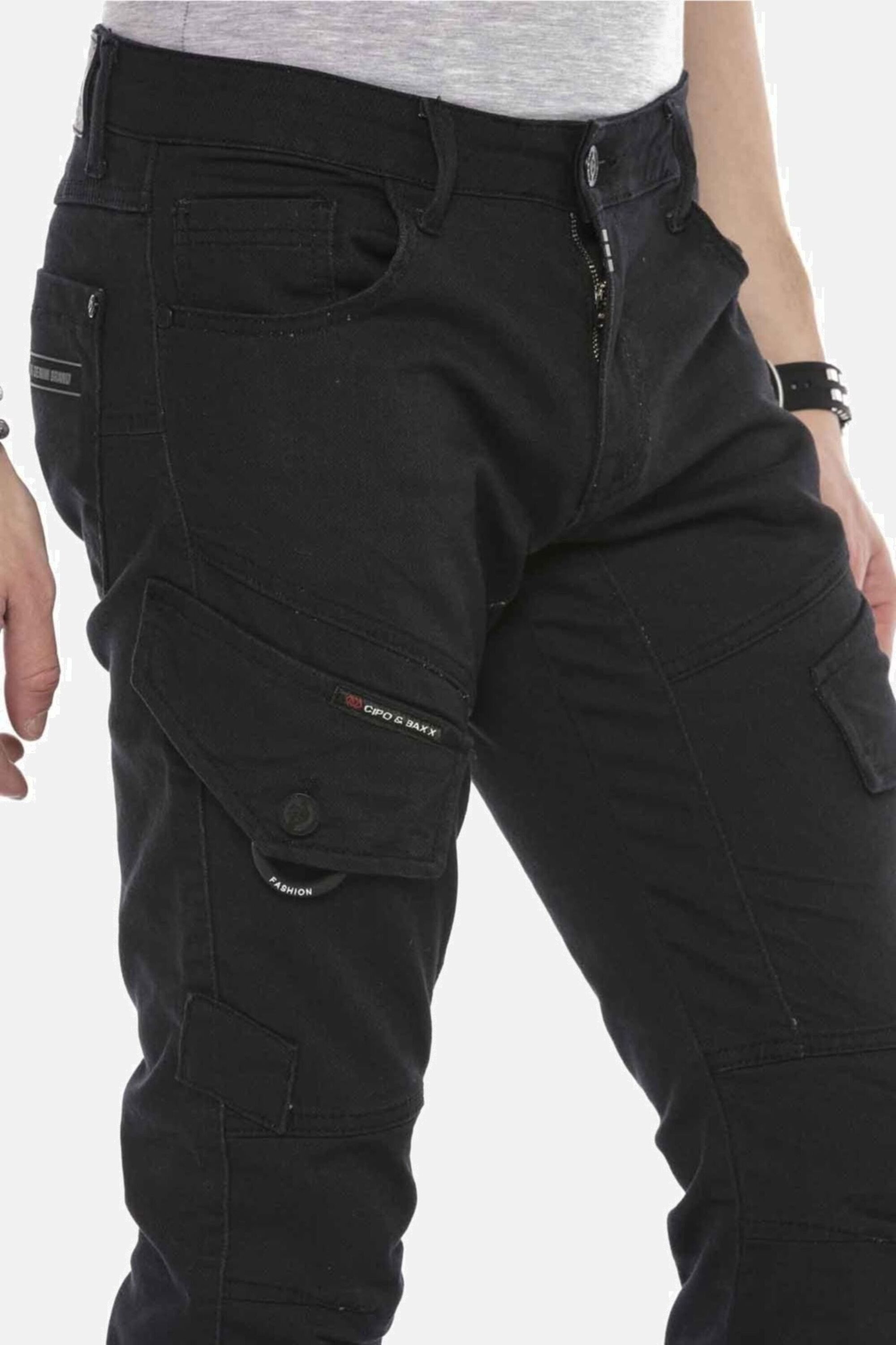 Cipo & Baxx Cargojeans Jeans mit schrägen Cargotaschen, CD566 – Bild 4 von 5