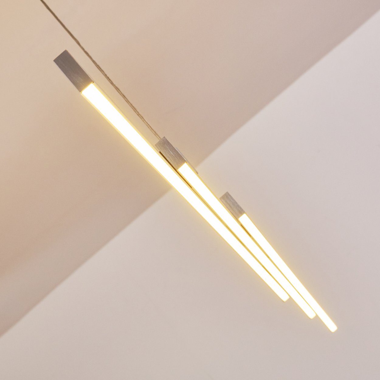 LED Design Raum Wohn Beleuchtung Lampen Schlaf Pendelleuchte Hänge Ess hofstein Zimmer Pendel