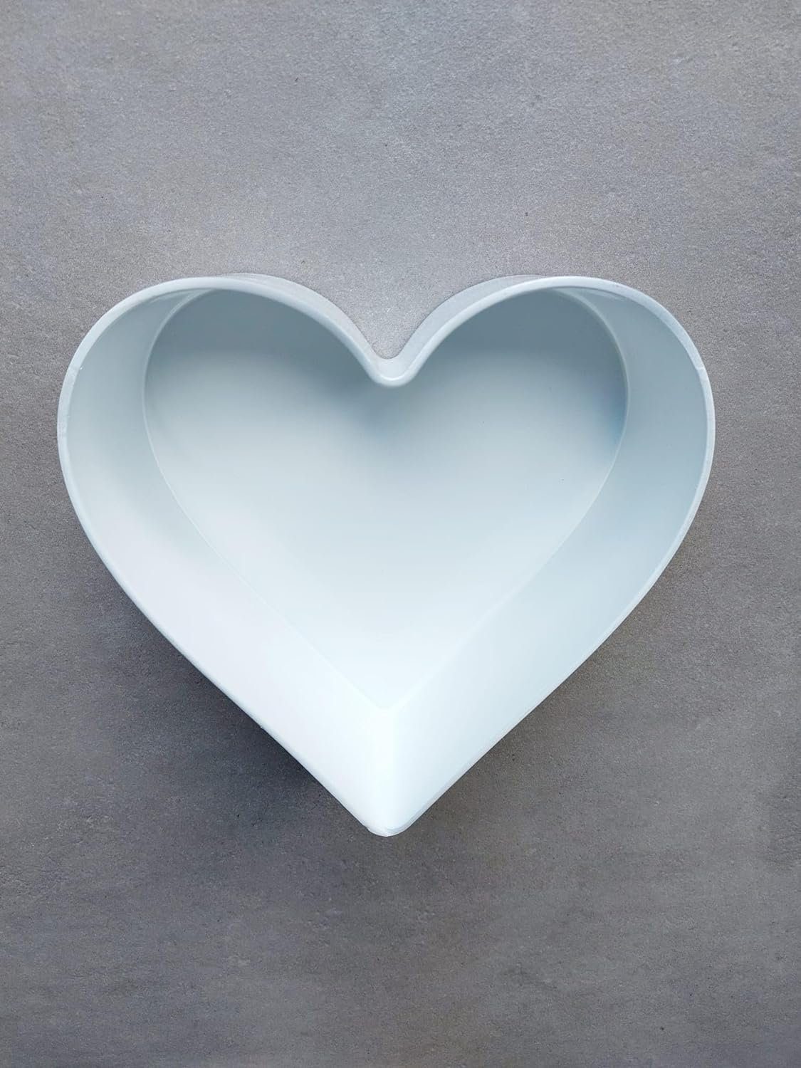 Friedrich Klocke GmbH Pflanzkübel Pflanztopf Herz weiß Herzschale Hochzeit Pflanzgefäß Grabschale (eine Herzschale, eine Schale, 1 Stück), Herzform, Herz