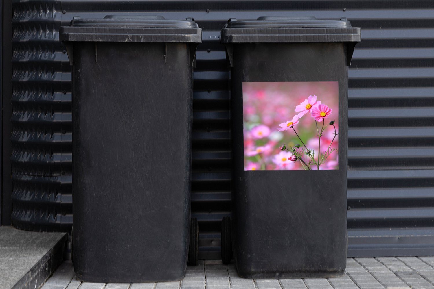 Abfalbehälter Blumen Sticker, - Mülltonne, (1 Draußen MuchoWow Mülleimer-aufkleber, - Container, St), Wandsticker Rosa