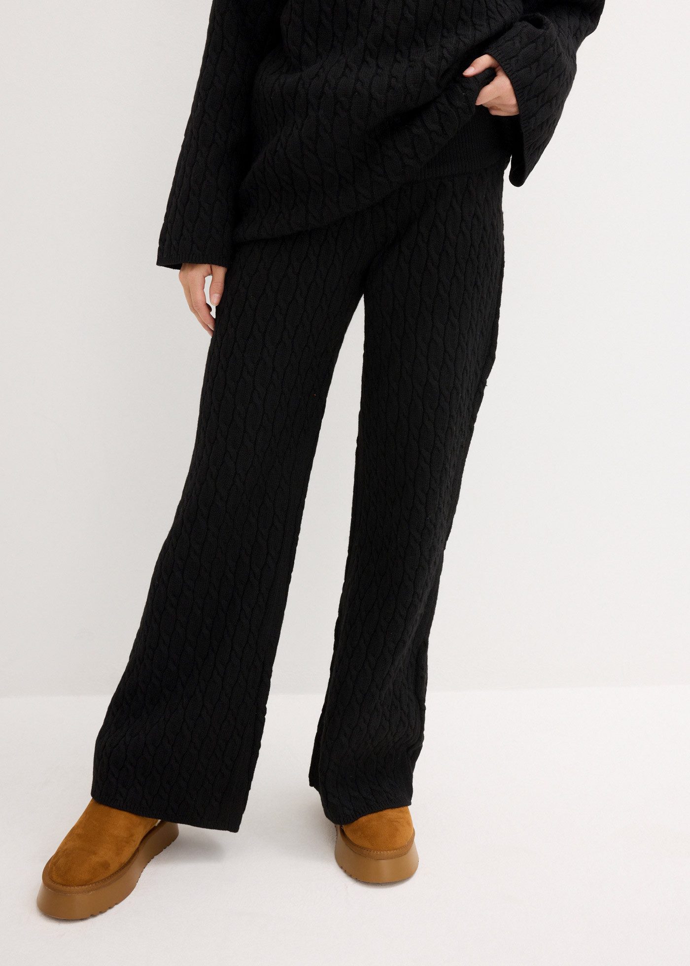 bonprix Stoffhose mit Zopfmuster