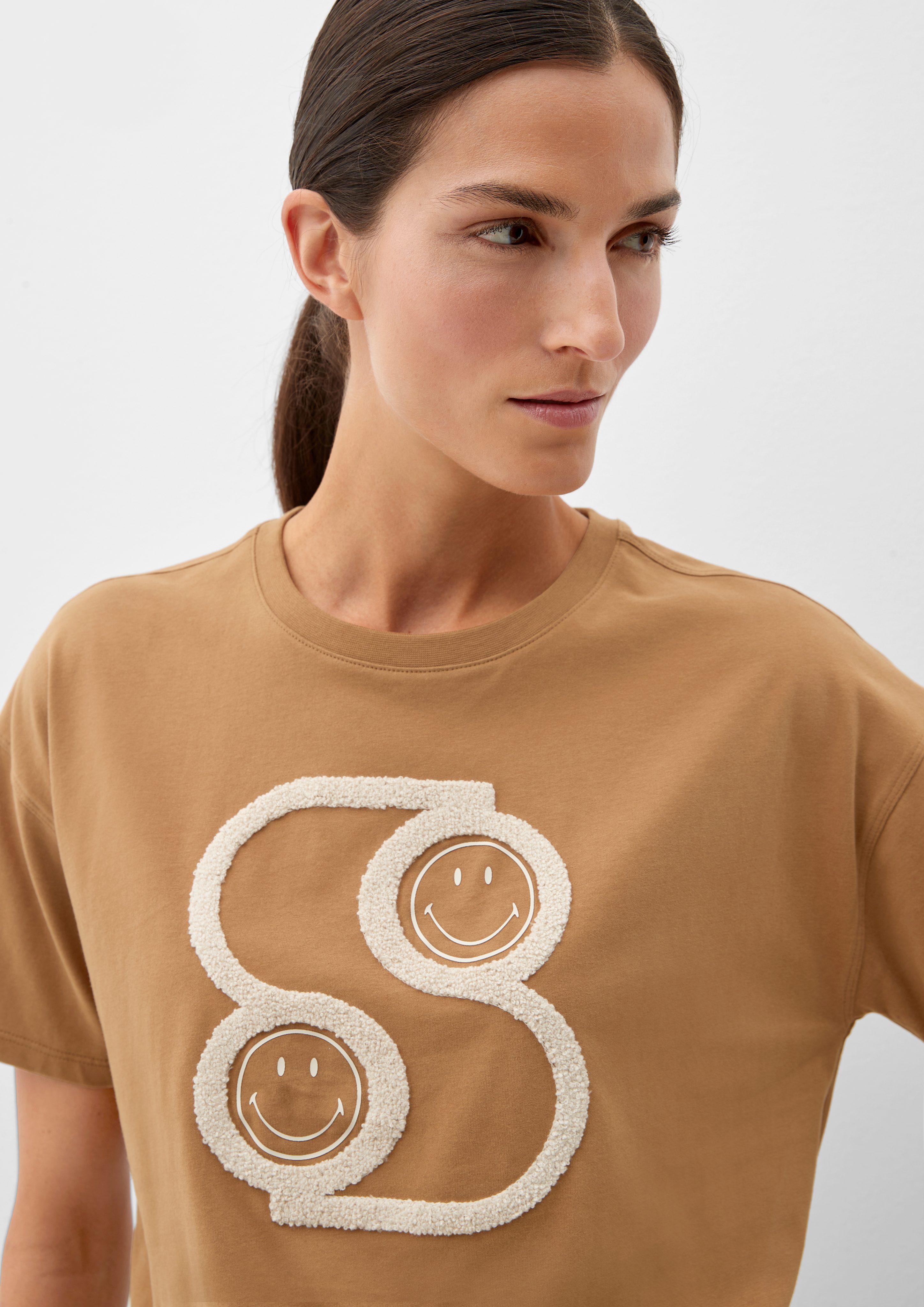 mit Smiley®-Print T-Shirt s.Oliver Kurzarmshirt sandstein