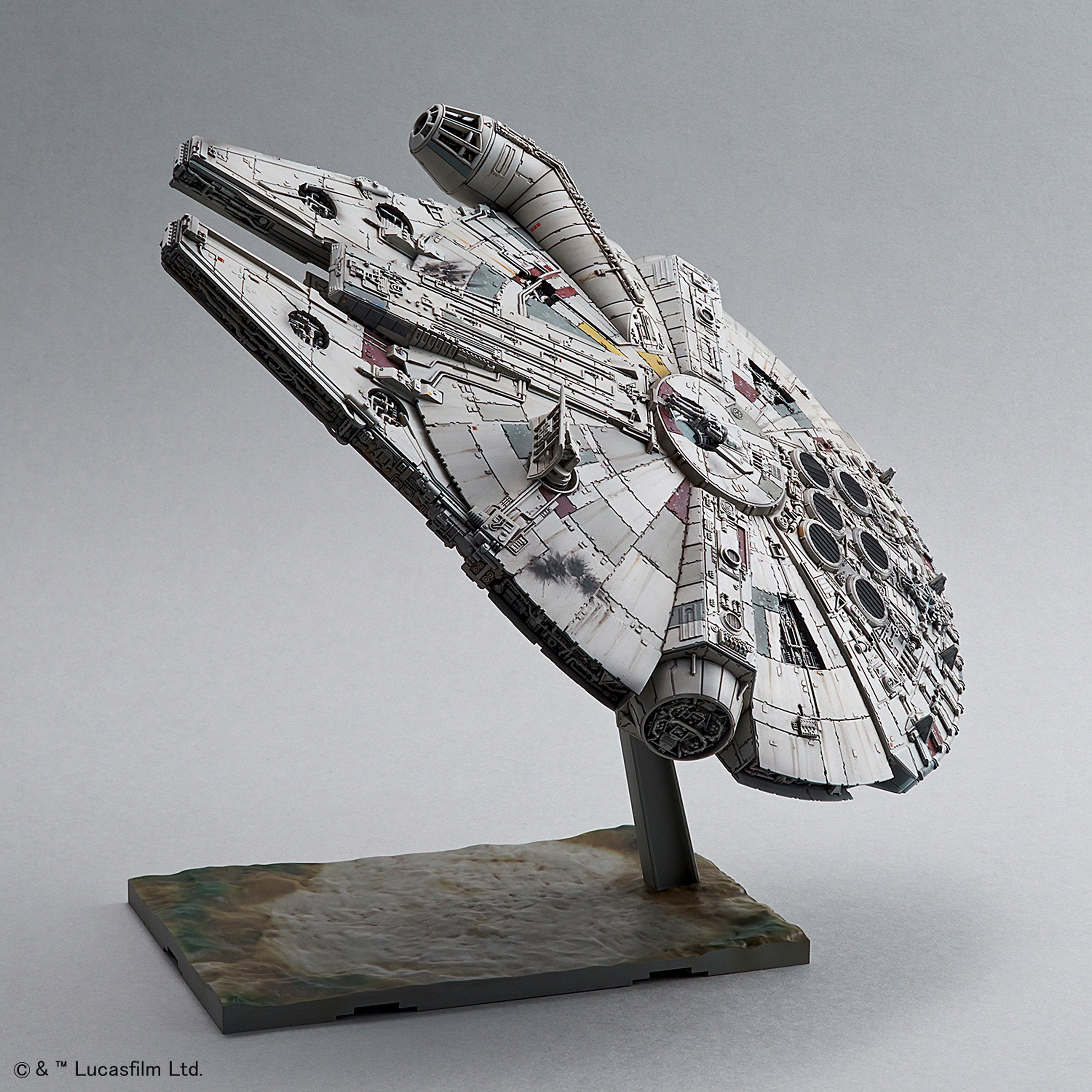 Bandai Modellbausatz Star Wars - Millennium Falcon, Maßstab 1:144