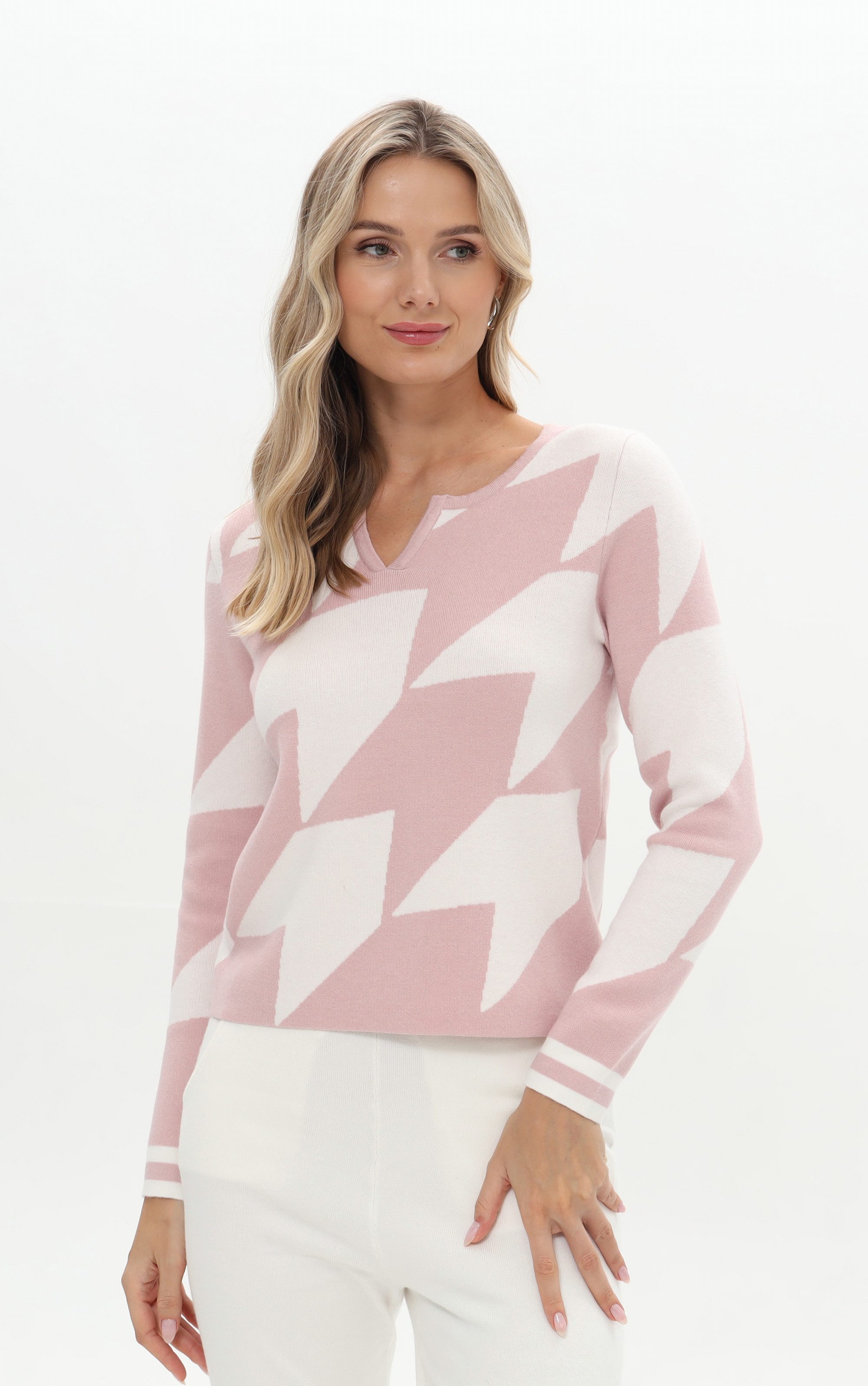 Strickpullover mit abstraktem Muster